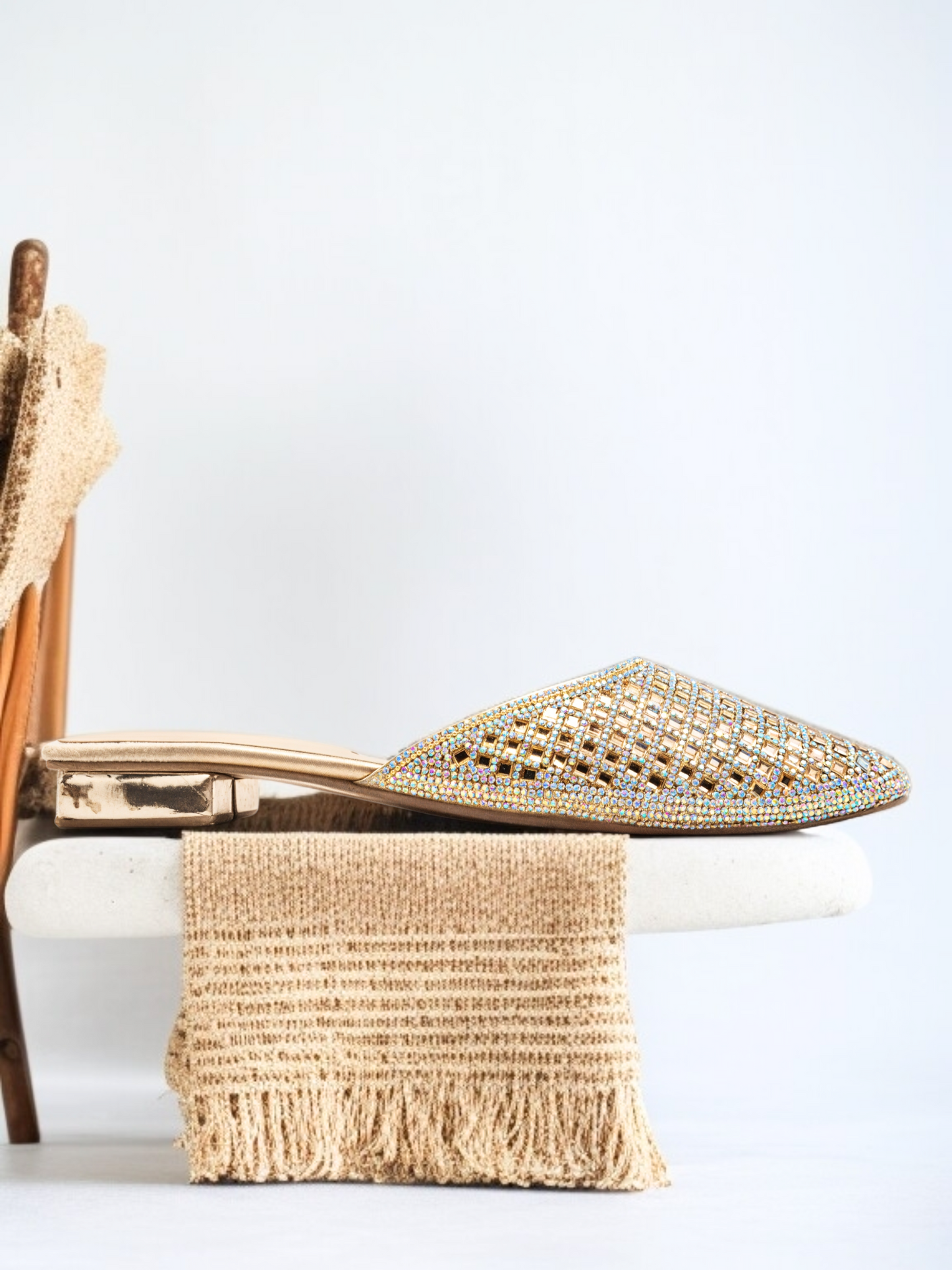 GOLDEN FANCY PUMPS 551 G