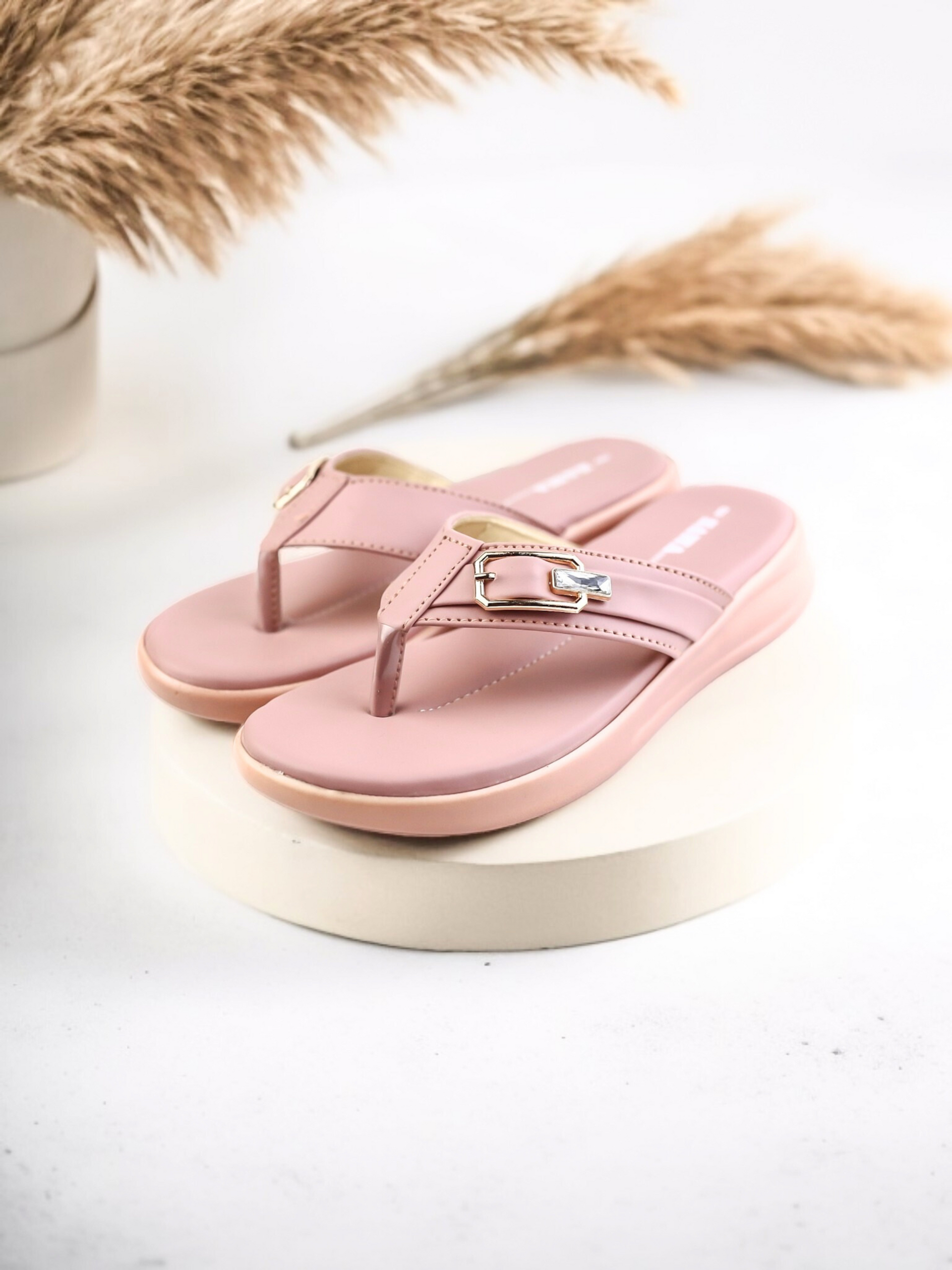 PINK CASUAL SLIPPERS 639 P