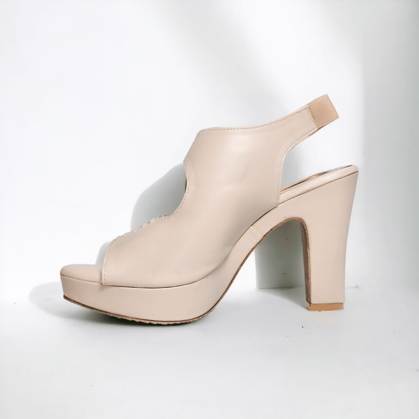 755 F - Sawa.pkWomen #footwear #shoes #affordable