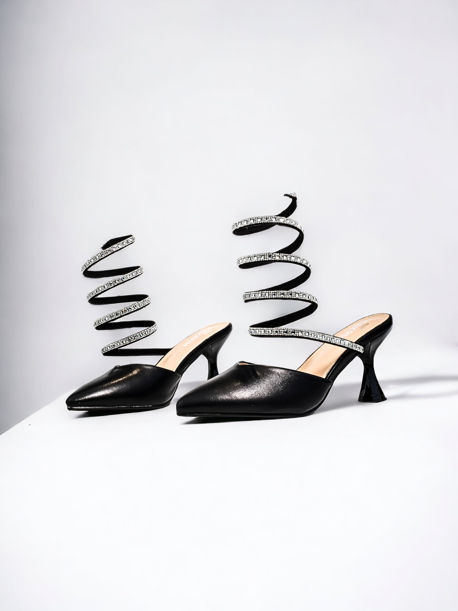 110 BK - Sawa.pkWomen #footwear #shoes #affordable