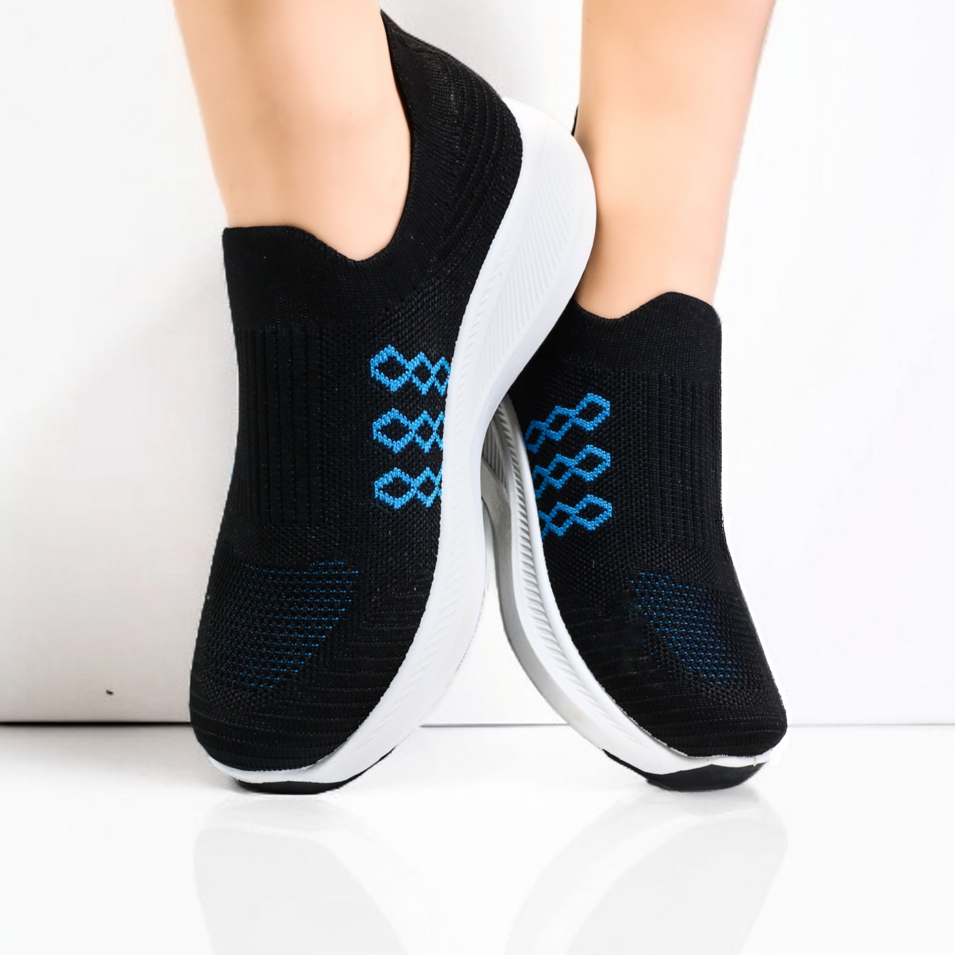 BLACK CASUAL SNEAKERS 132  BK