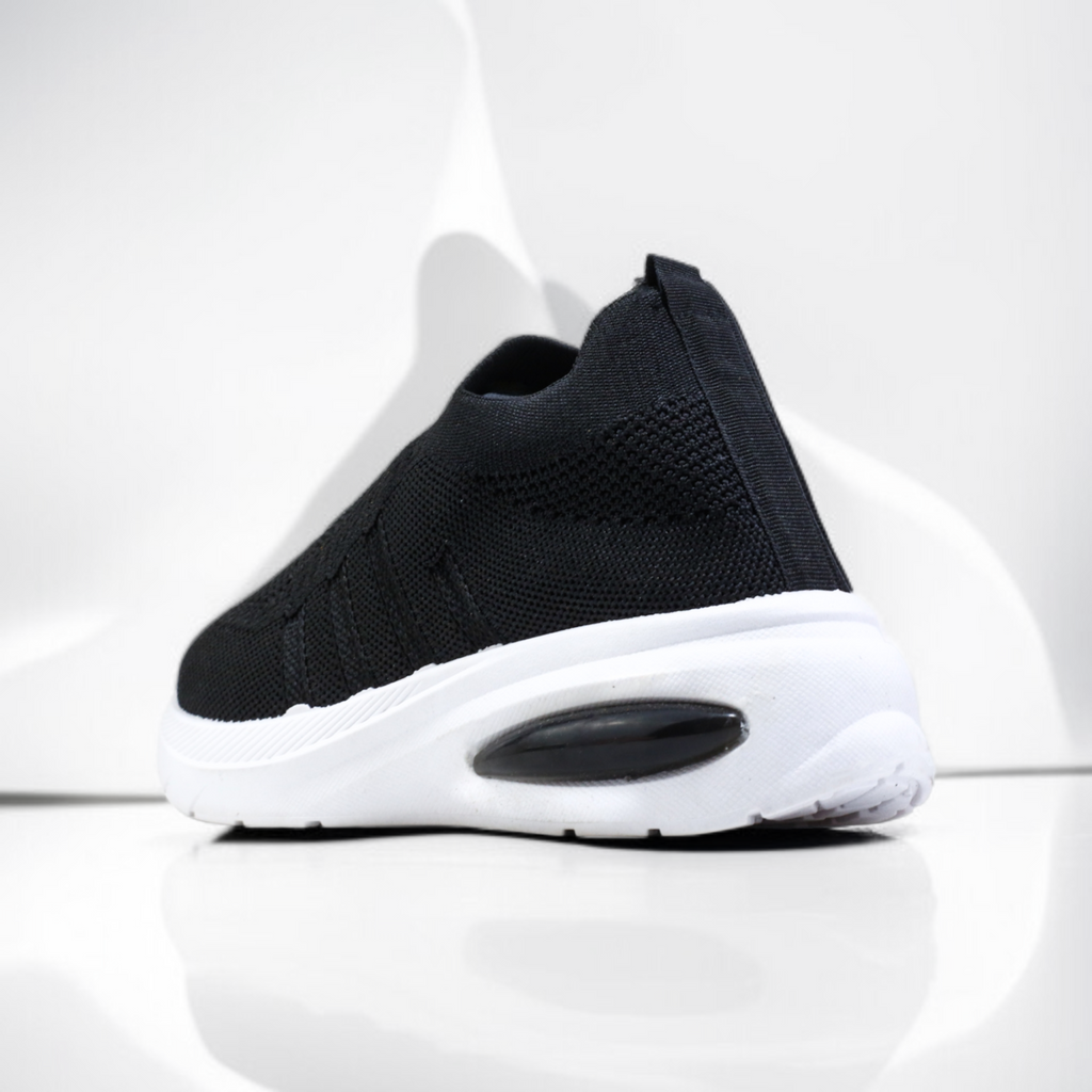 BLACK CASUAL SNEAKERS 136 BK