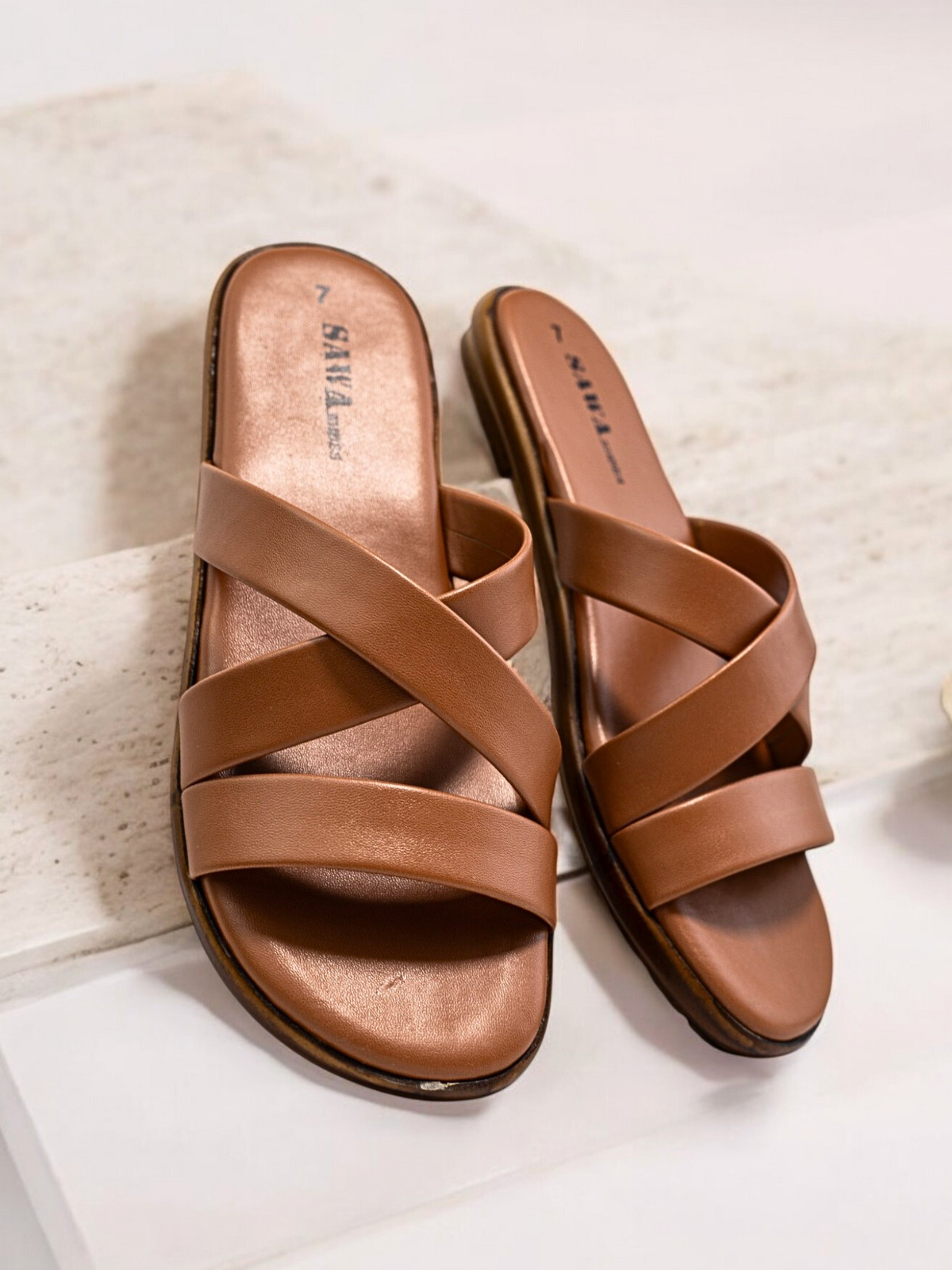 BROWN CASUAL SLIPPERS 208 MS