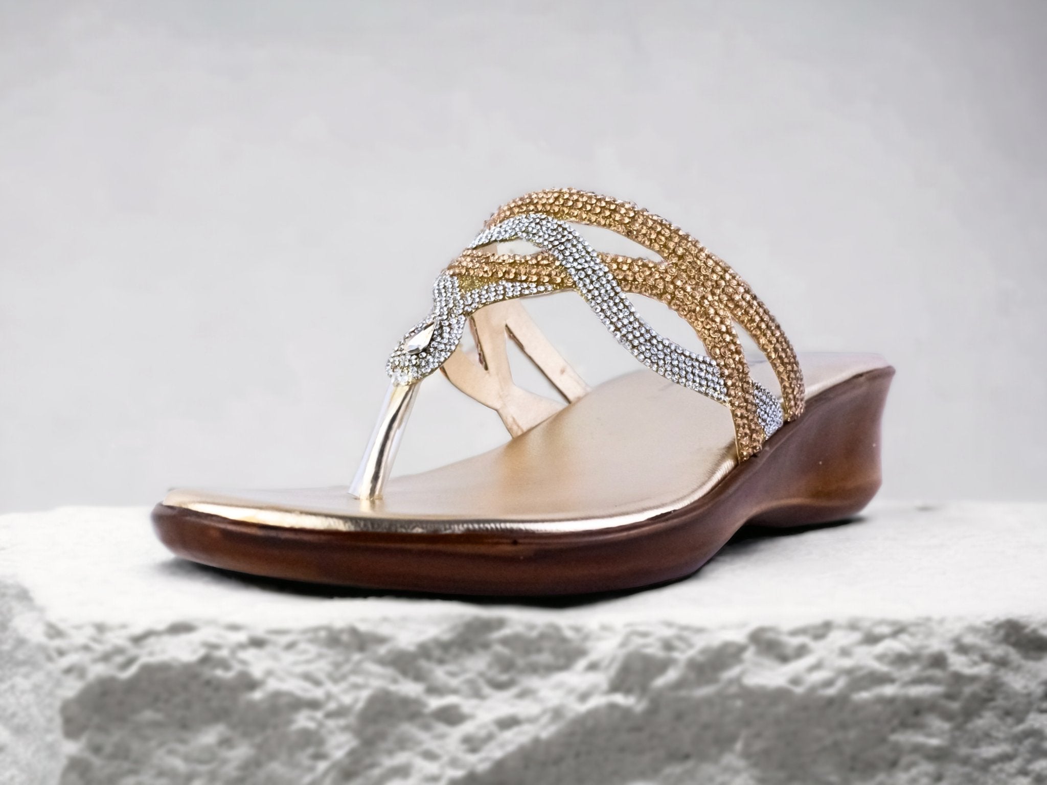 GOLDEN FANCY CHAPPAL 410 G - Sawa.pkWomen footwear shoes affordable