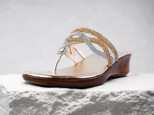 GOLDEN FANCY CHAPPAL 410 G - Sawa.pkWomen footwear shoes affordable