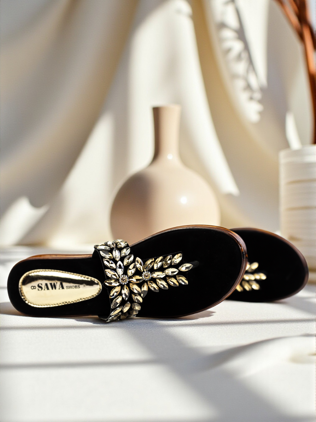 BLACK FANCY WEDGE 411 BK