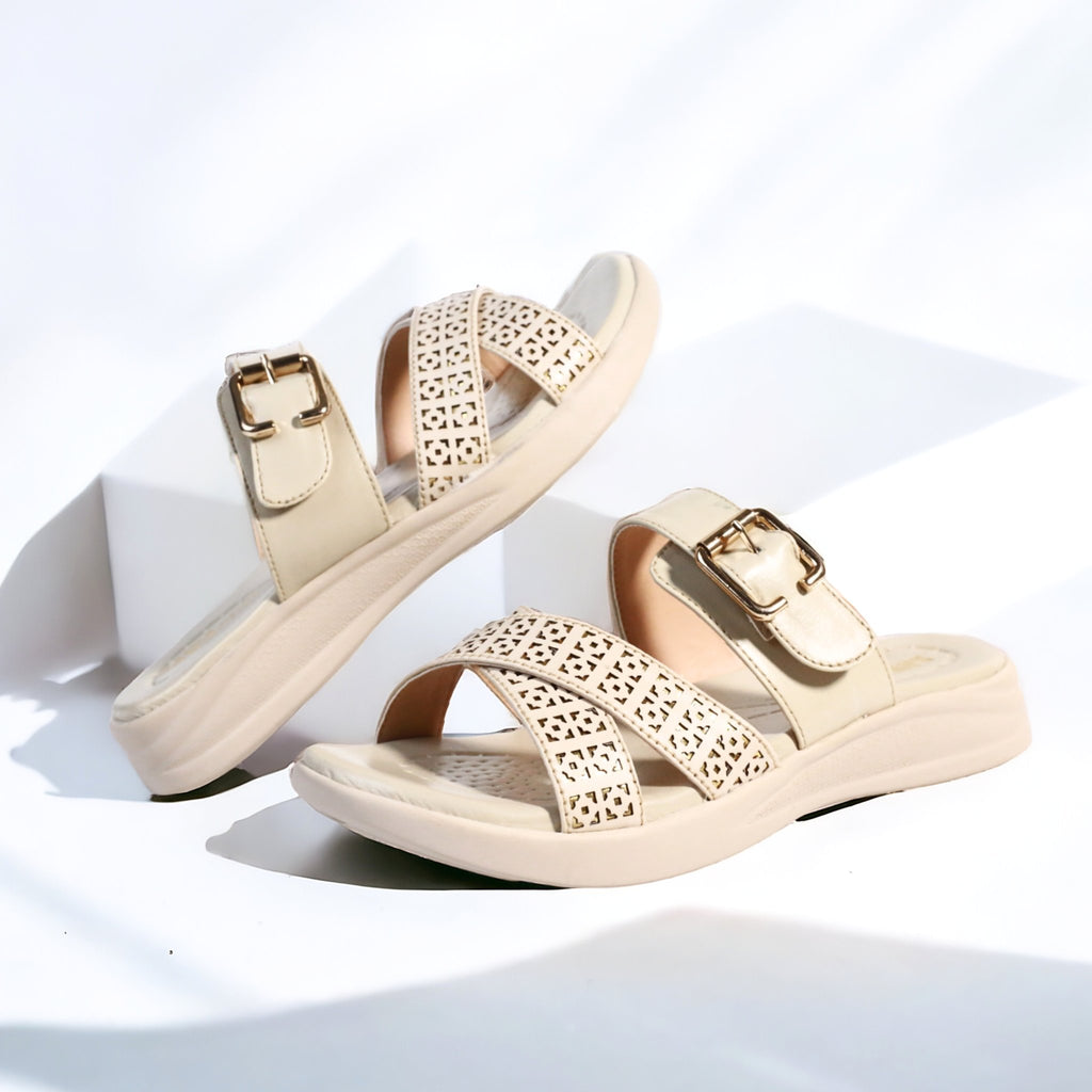 424 F - Sawa.pkWomen #footwear #shoes #affordable