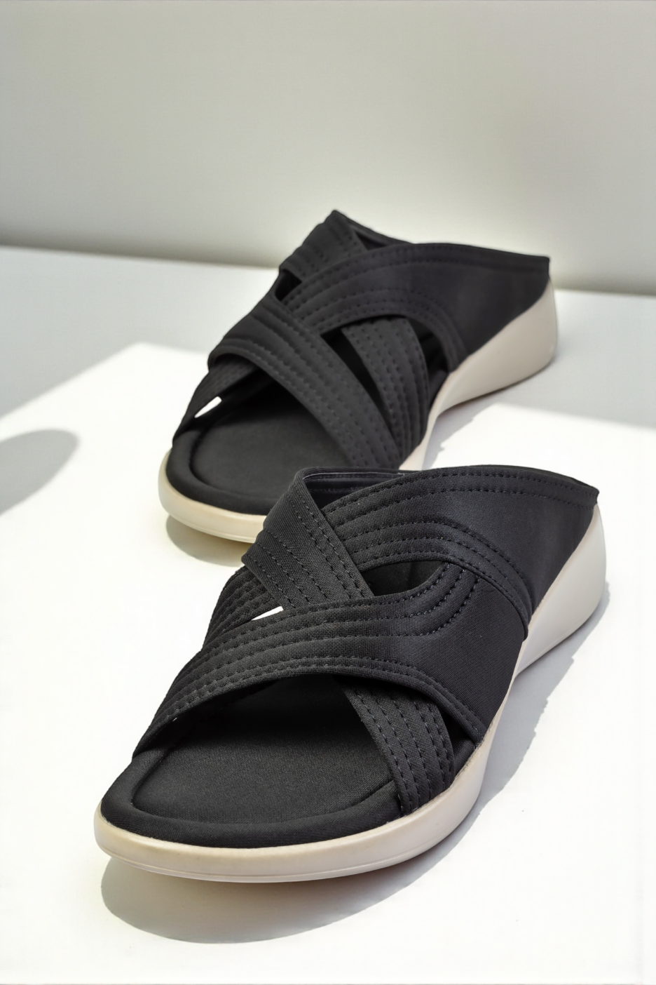 BLACK CASUAL SLIDES 450 BK