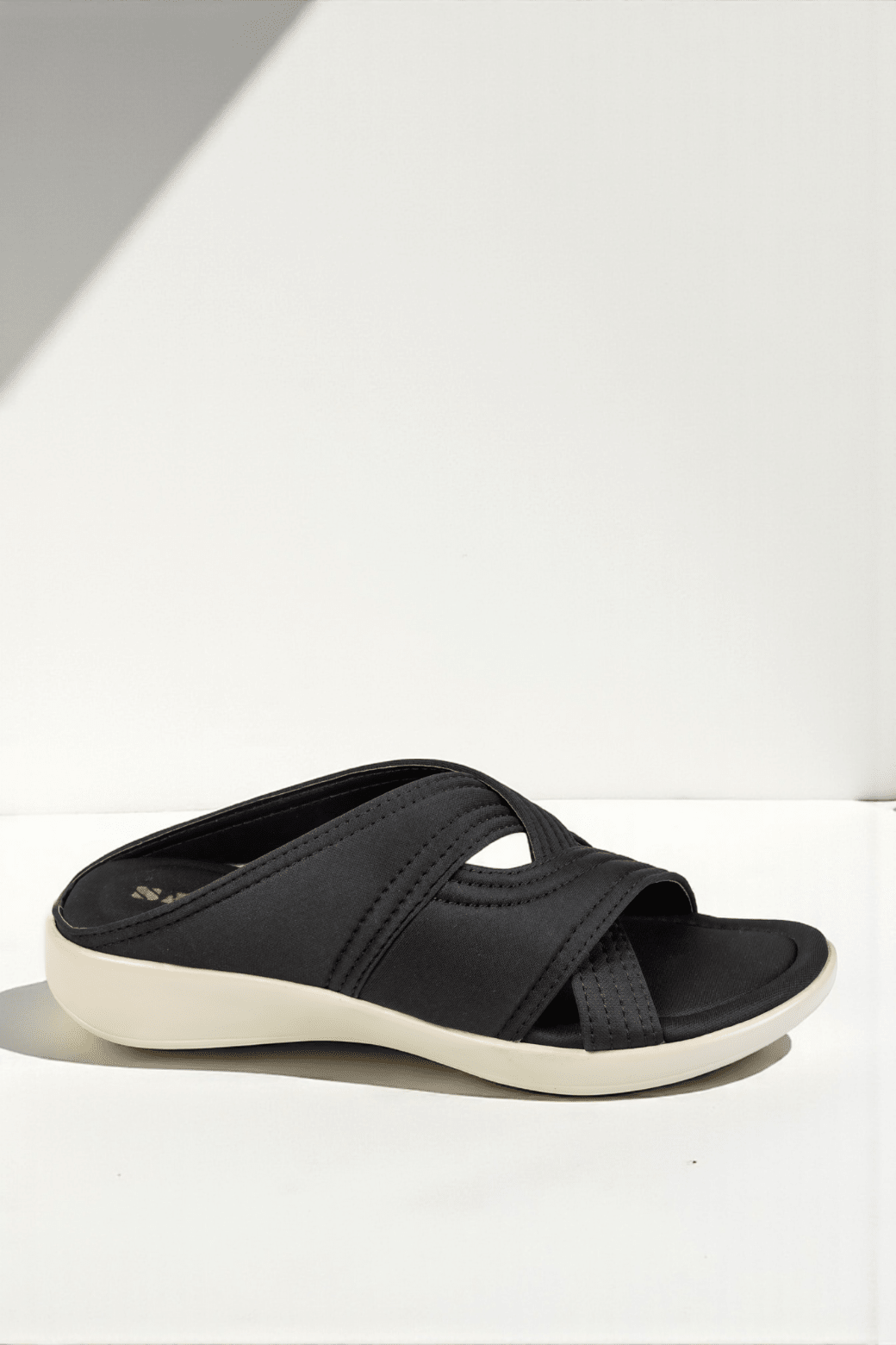 BLACK CASUAL SLIDES 450 BK - Sawa.pkWomen footwear shoes affordable