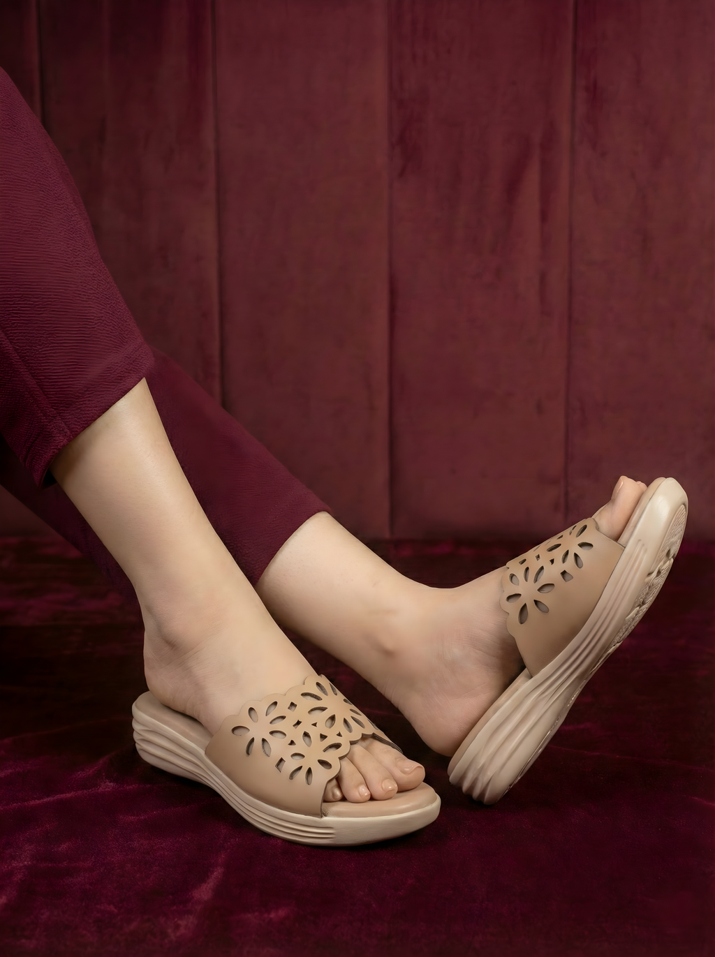 SOFT COMFORT SLIPPERS 489 BR