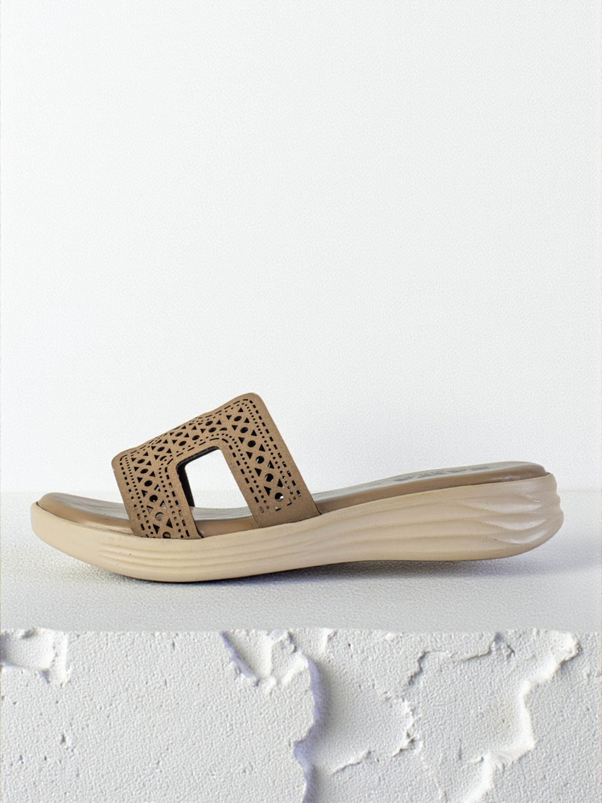 BROWN CASUAL SLIDES 490 BR