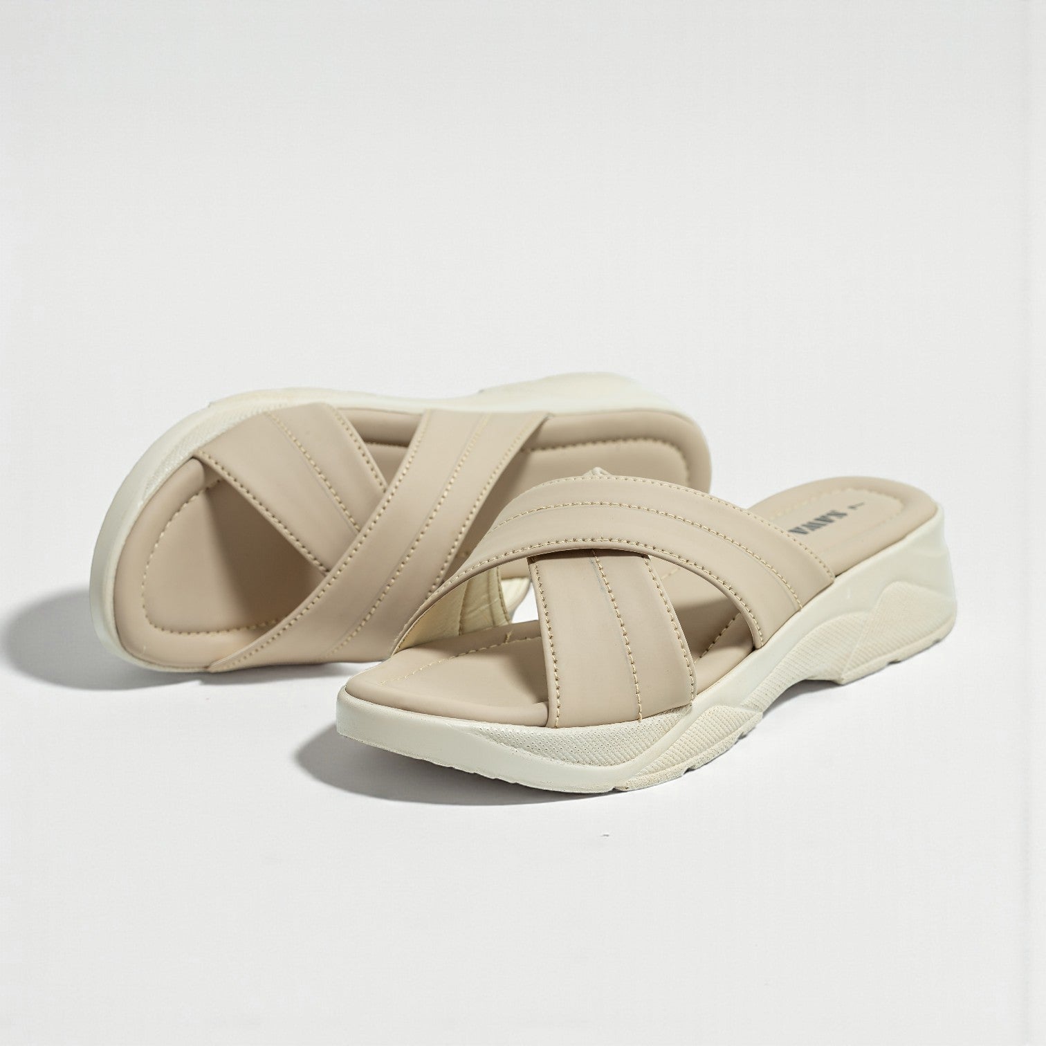 BEIGE CASUAL SLIPPERS 493 F