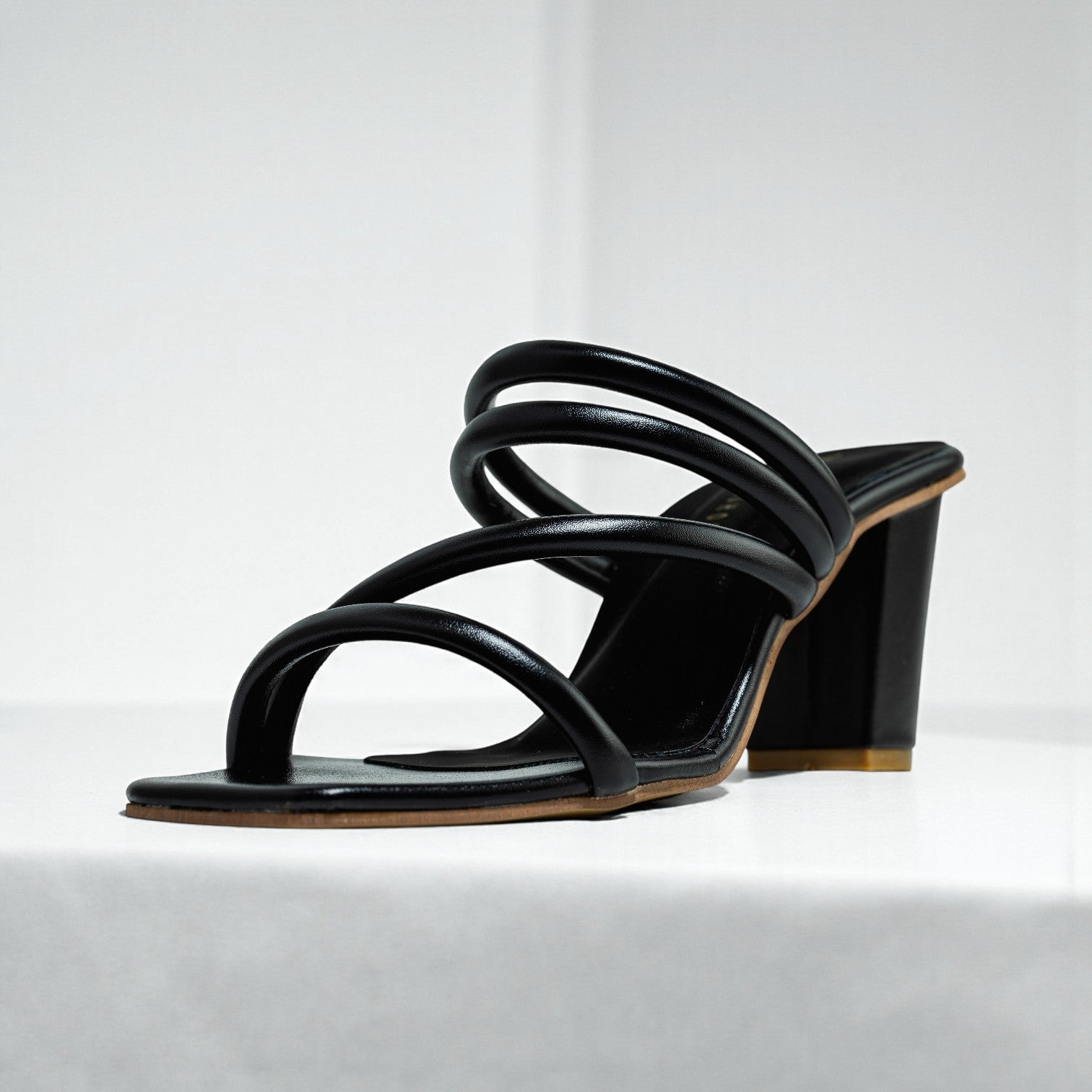 CASUAL BLOCK HEELS 504 BK