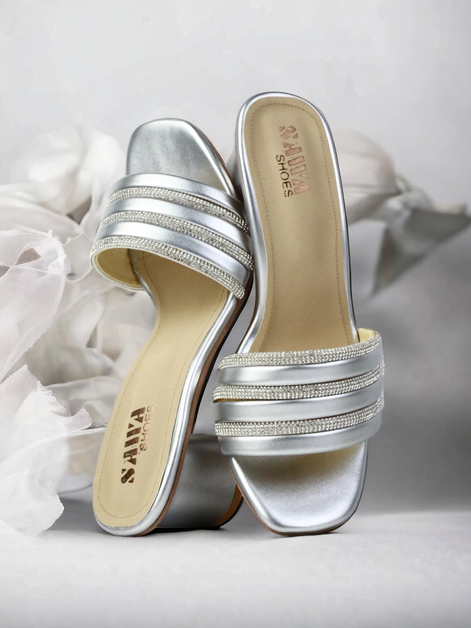 530 S - Sawa.pkWomen #footwear #shoes #affordable