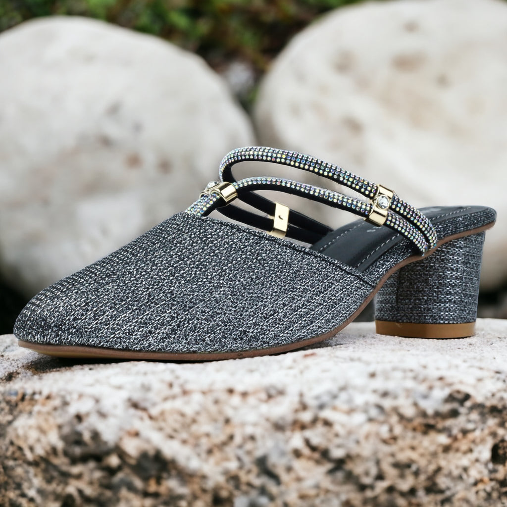 538 GR - Sawa.pkWomen #footwear #shoes #affordable