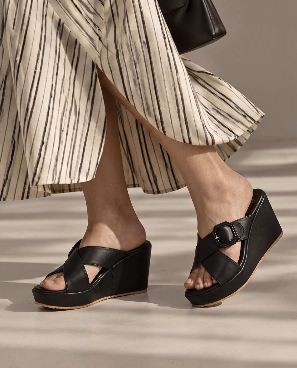 Black Casual Wedges 738 BK