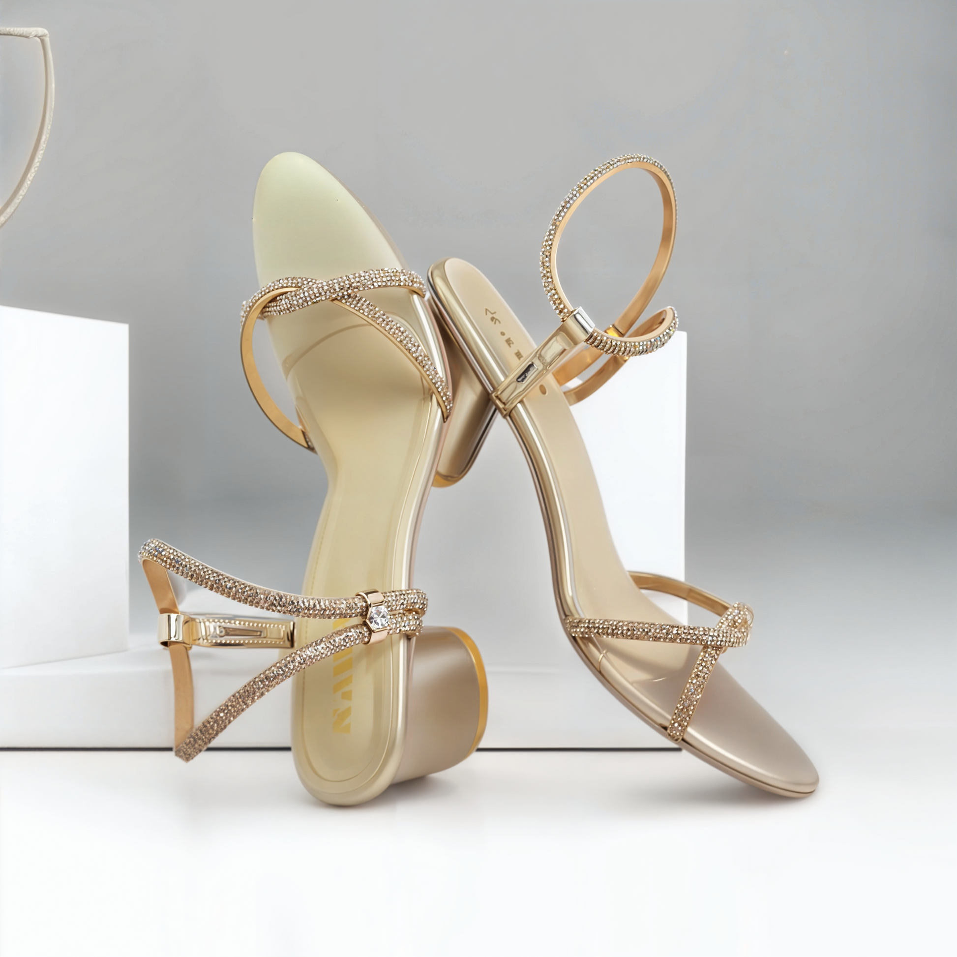 GOLDEN FANCY SANDALS 561 G
