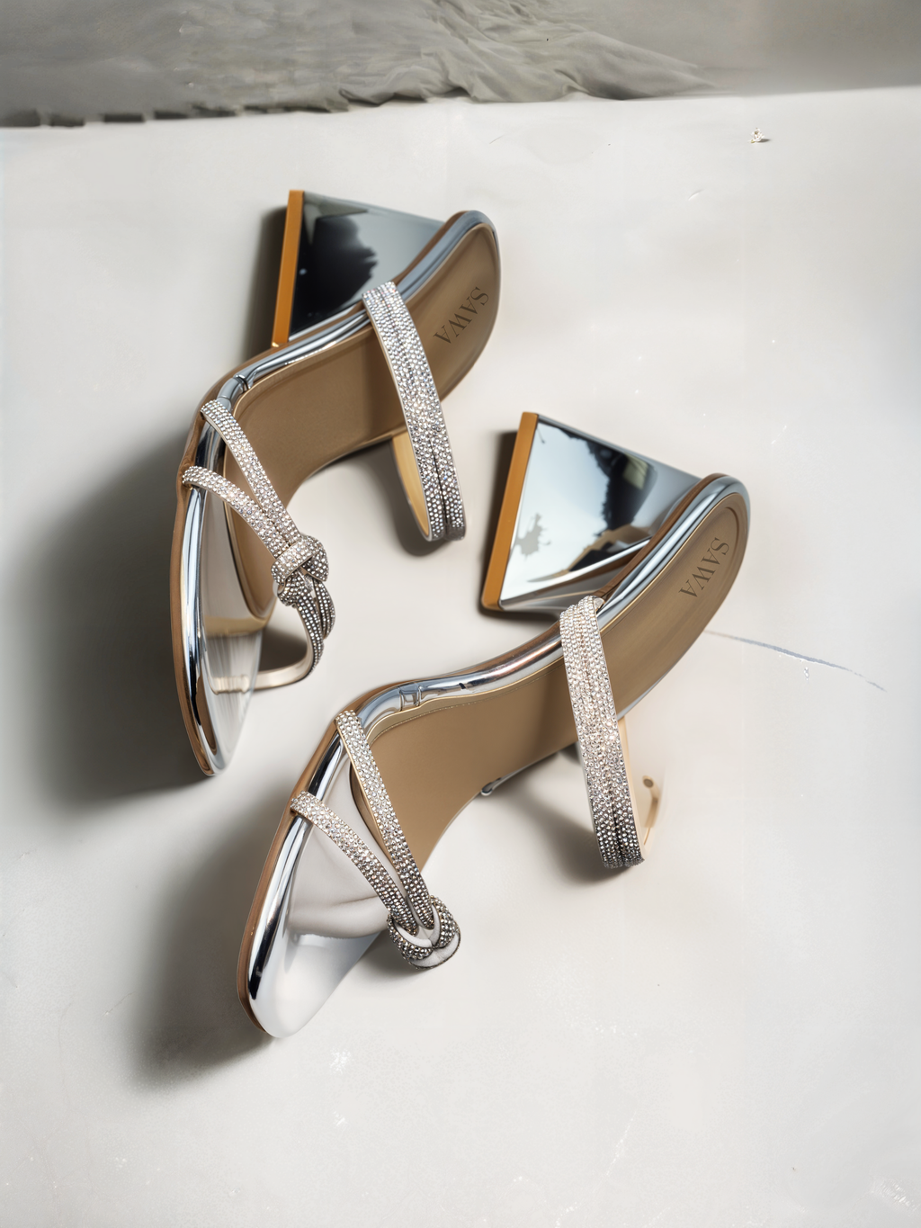 SILVER BLOCK HEELS 563 S