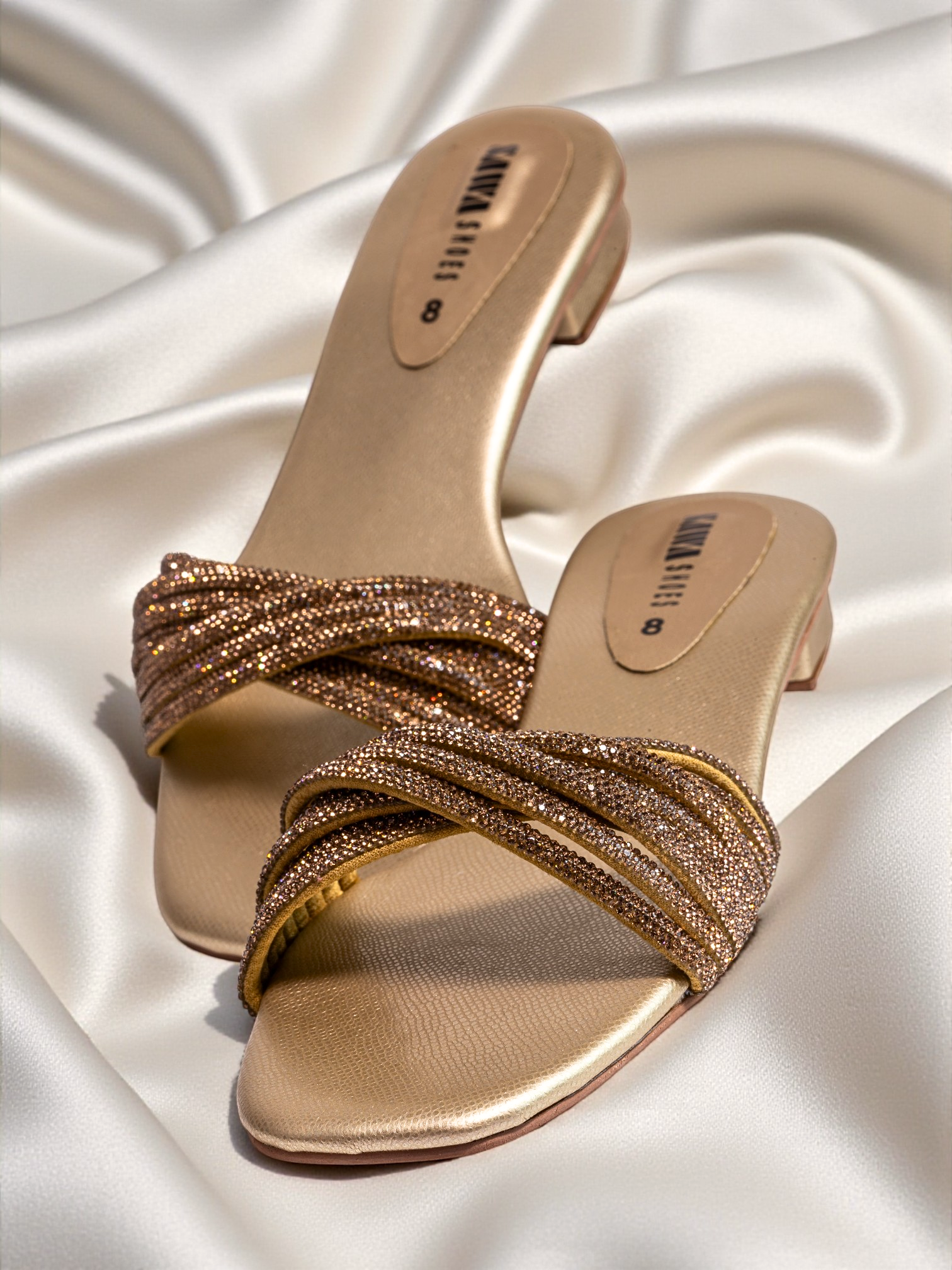 GOLDEN PARTY SLIPPERS 603 G