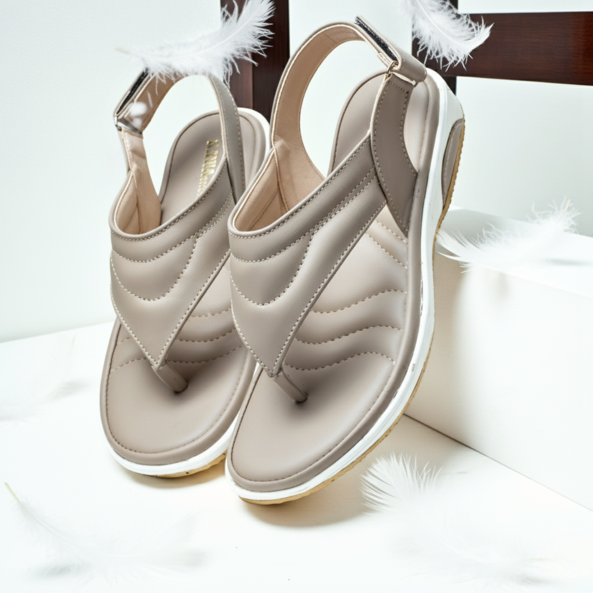 FAWN CASULA SANDALS 611  F
