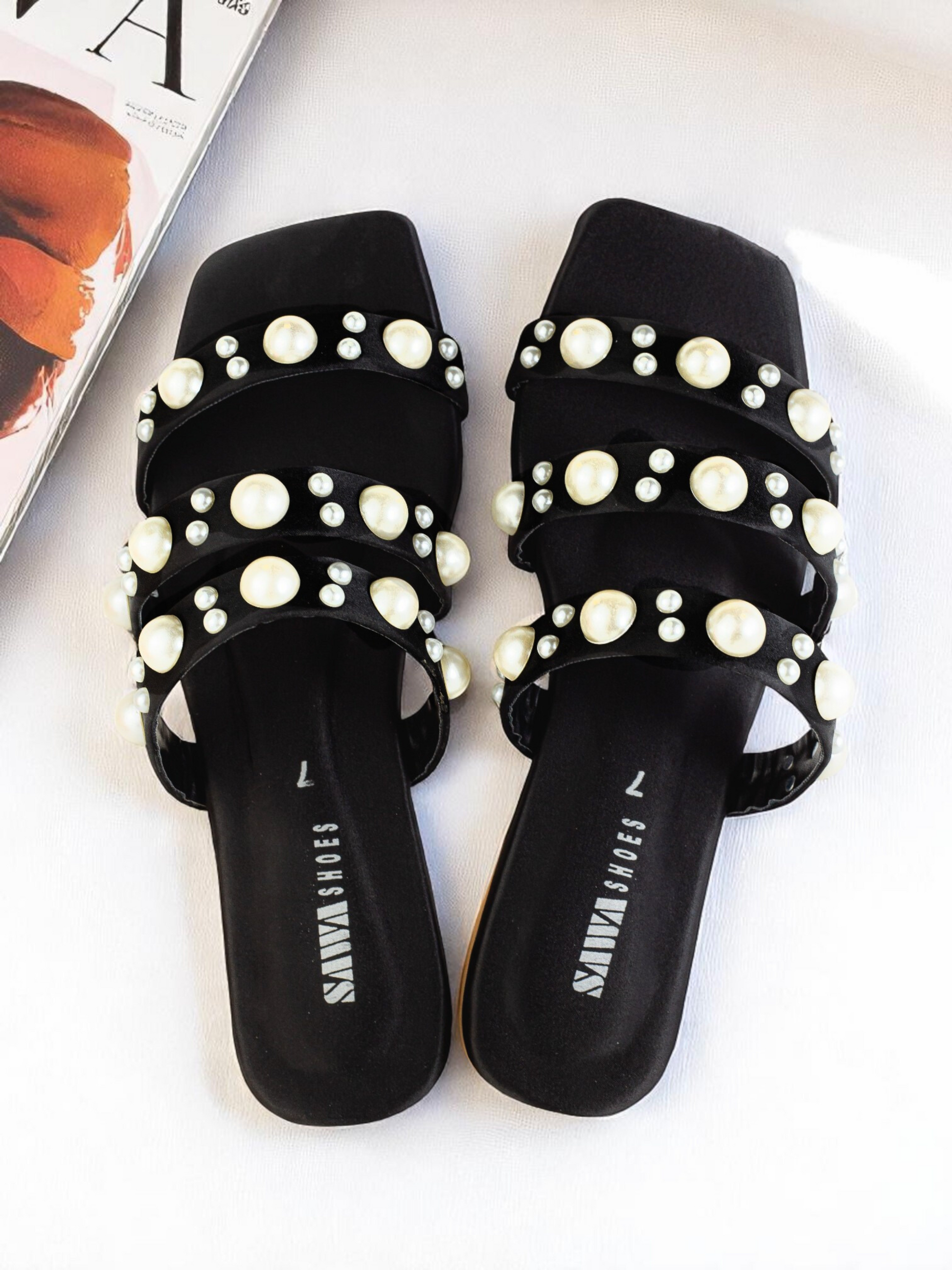 BLACK CASUAL SLIDES 629 BK