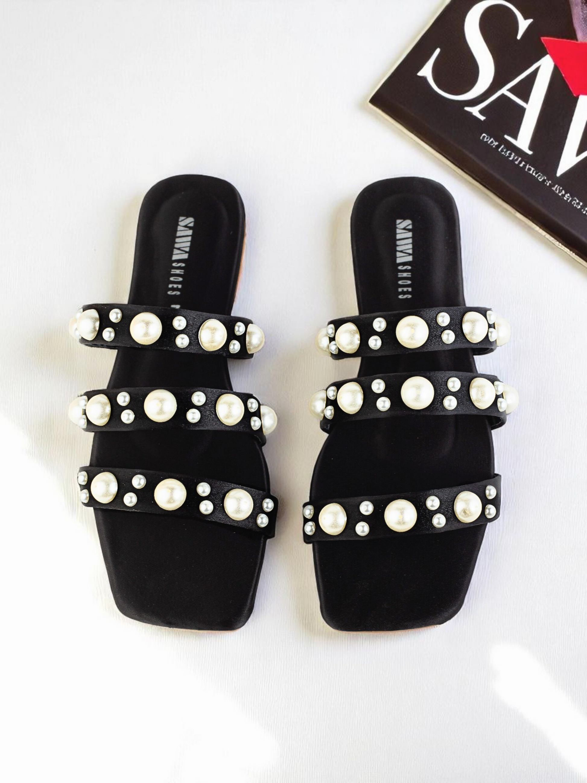 BLACK CASUAL SLIDES 629 BK
