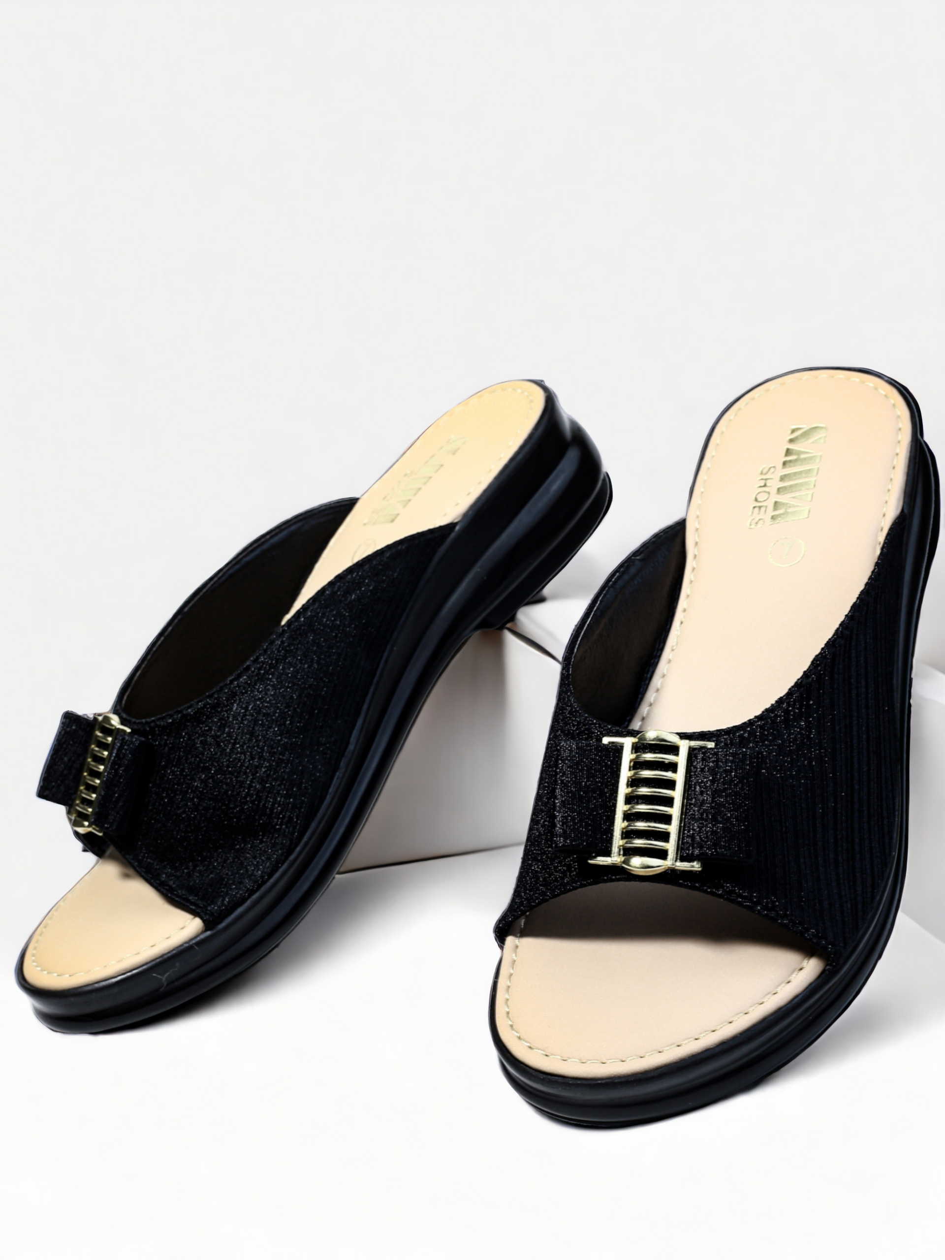 BLACK CASUAL SLIPPERS 630 BK