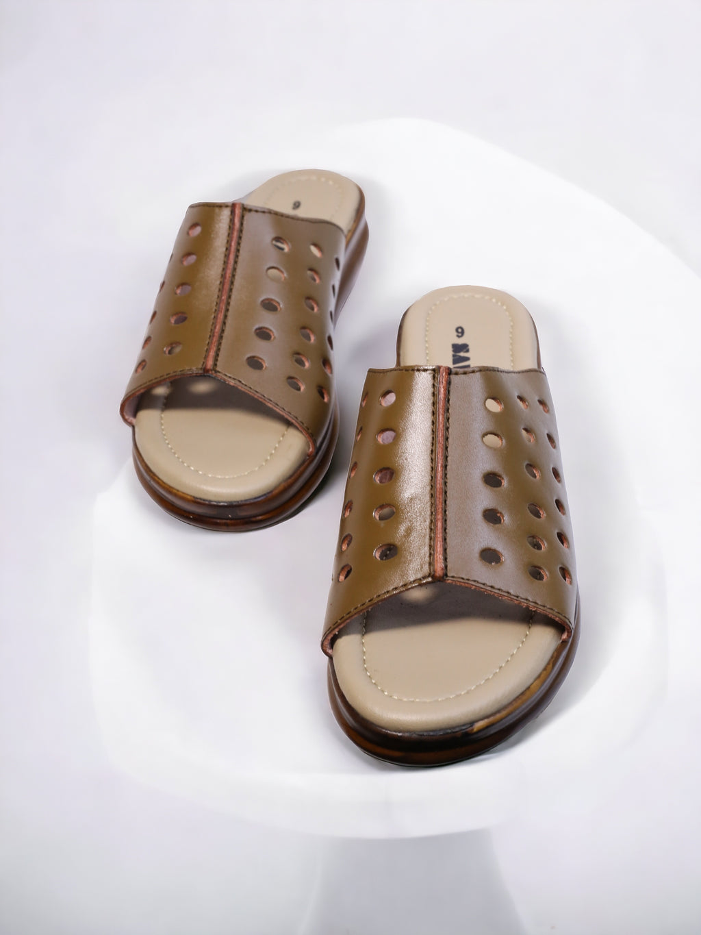 BROWN SLIPPERS WOMEN 633 BR