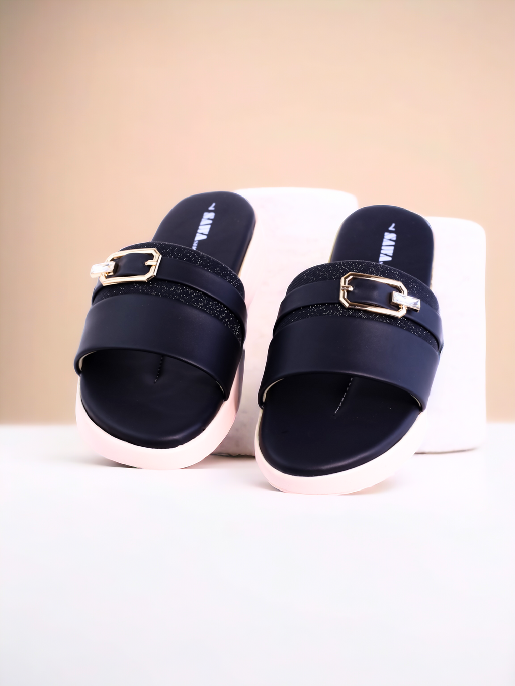 BLACK FLAT SLIPPERS 646 BK