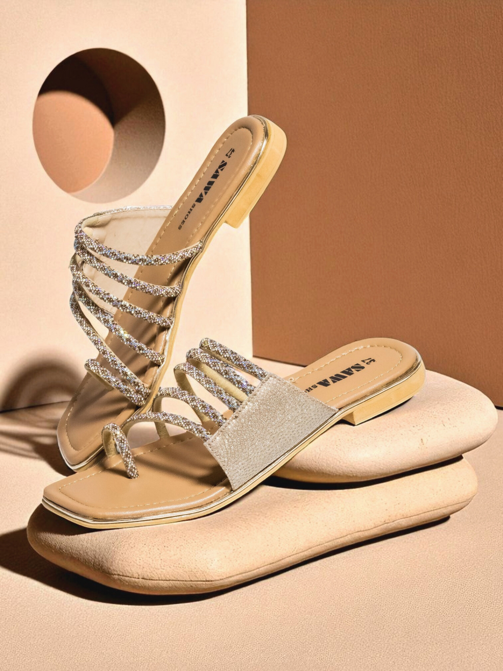 GOLDEN FORMAL SLIPPERS 647 G