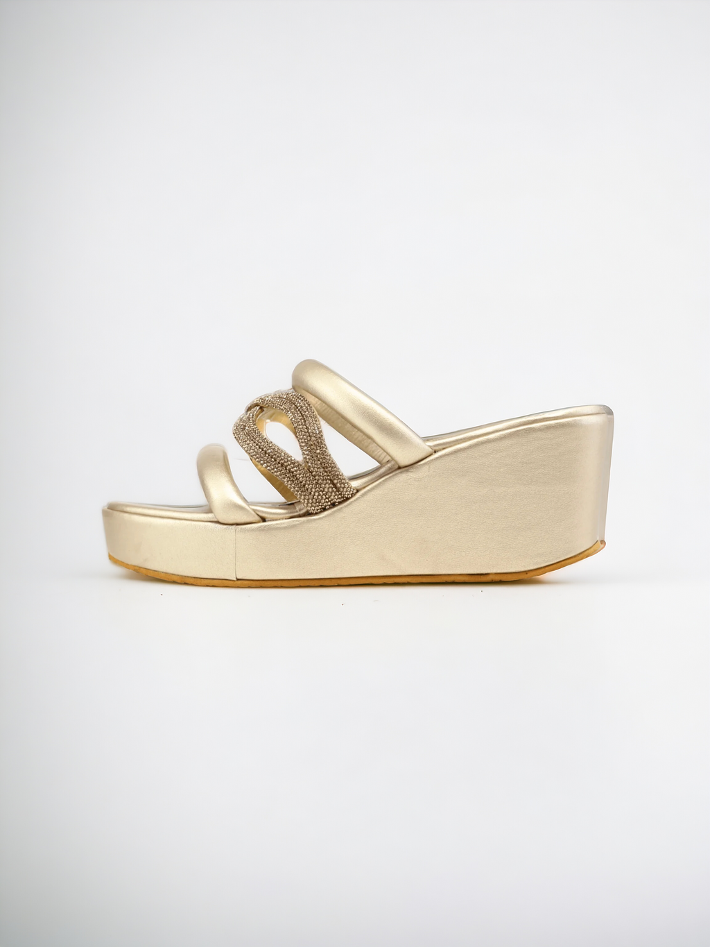 GOLDEN FANCY WEDGES 711 G