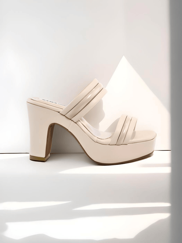 716 F - Sawa.pkWomen #footwear #shoes #affordable