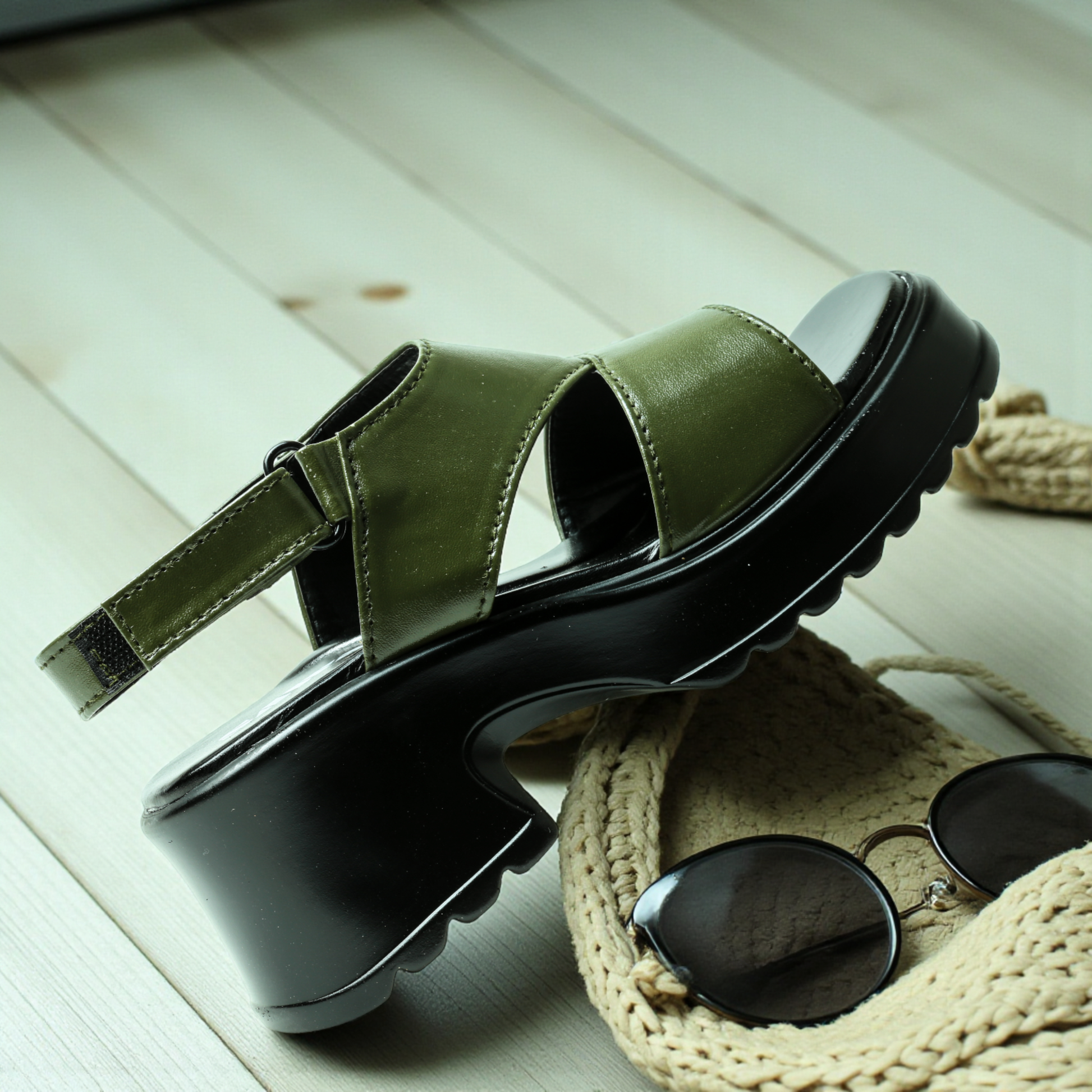 GREEN BLOCK HEELS  730 GN