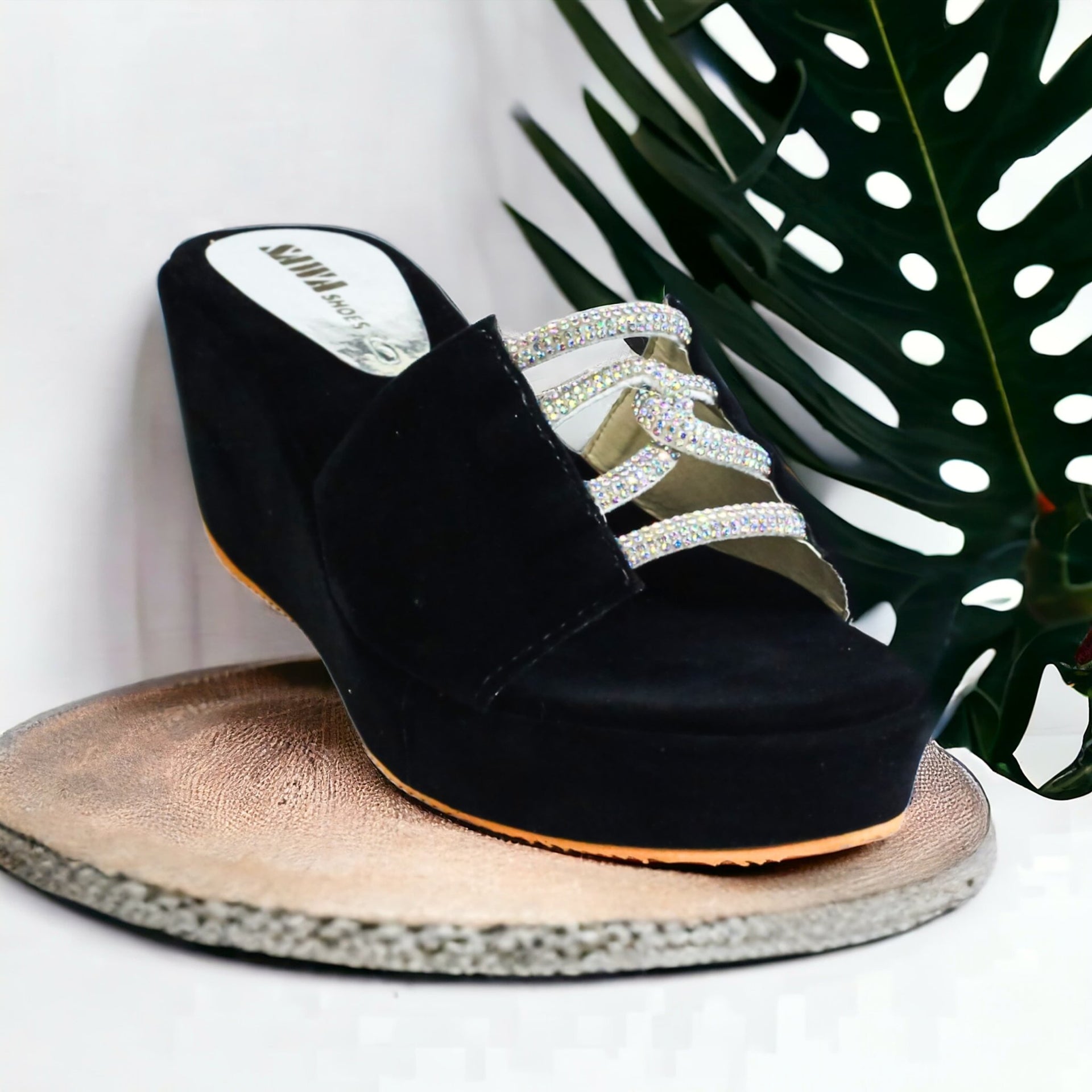 739 BK - Sawa.pkWomen #footwear #shoes #affordable