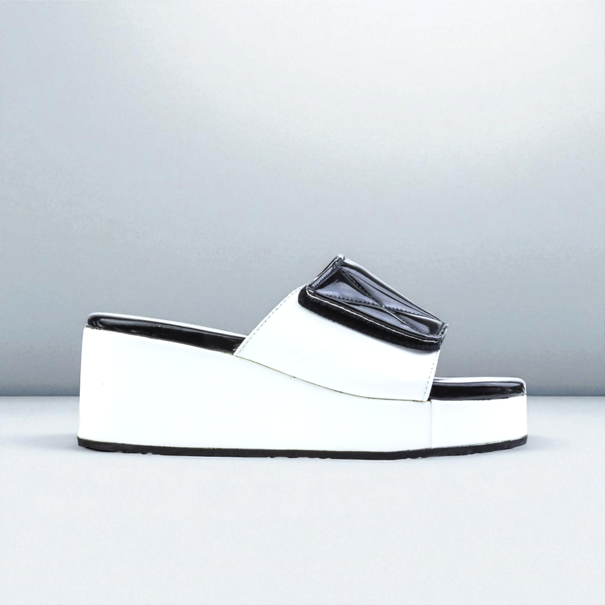 WOMEN CASUAL WEDGES 746 BK
