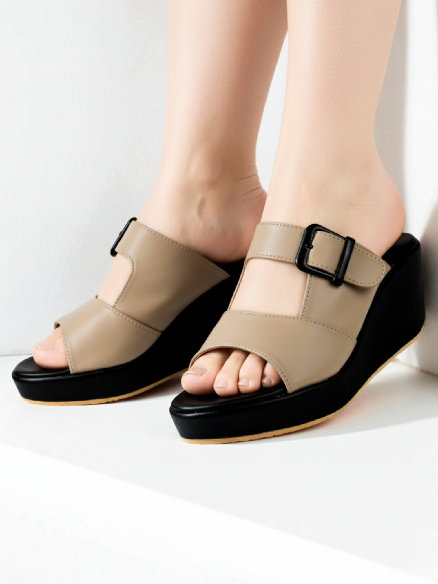 Beige Casual Wedges 752 F