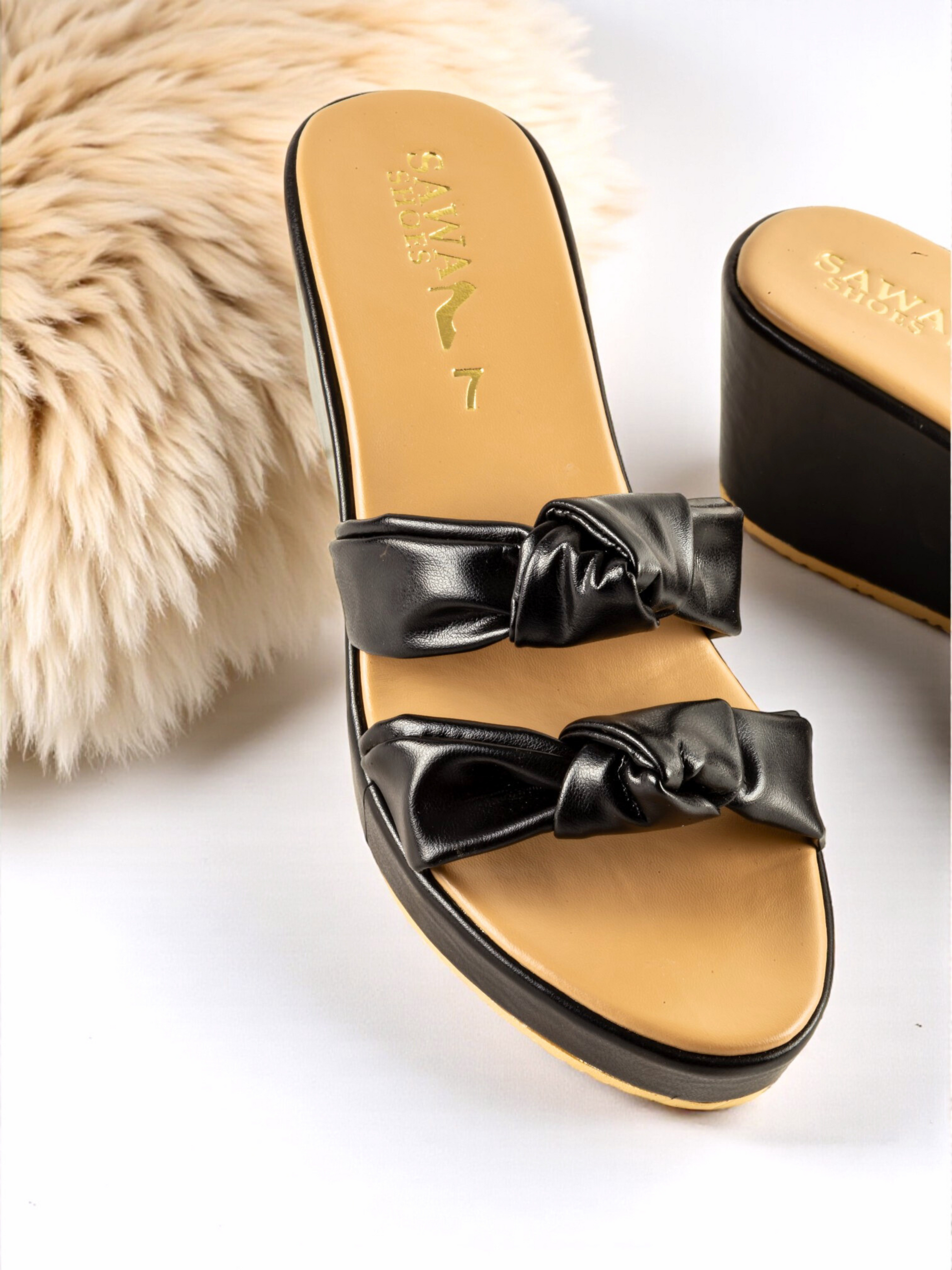 BLACK CASUAL WEDGES 758 BK