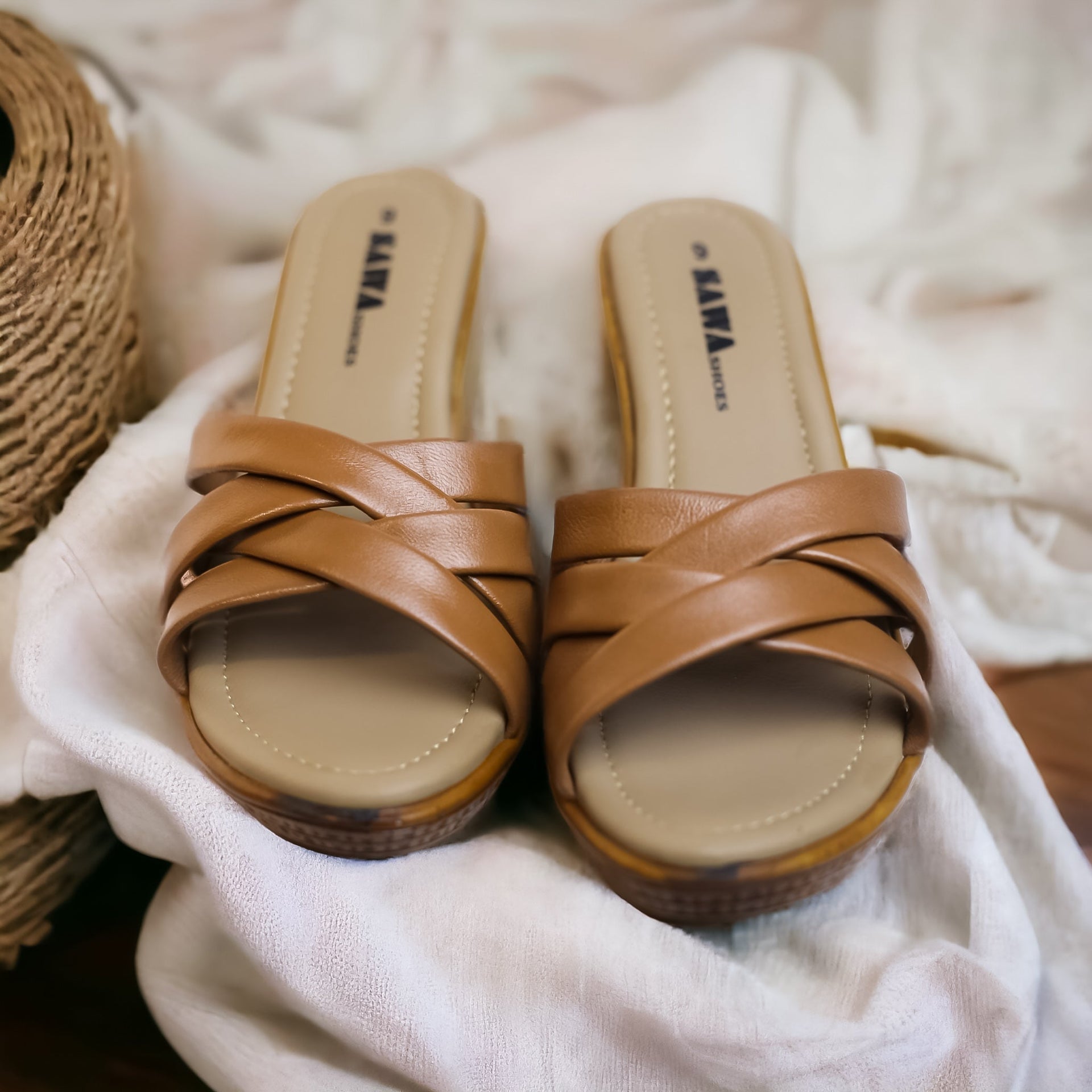 806 BR - Sawa.pkWomen #footwear #shoes #affordable
