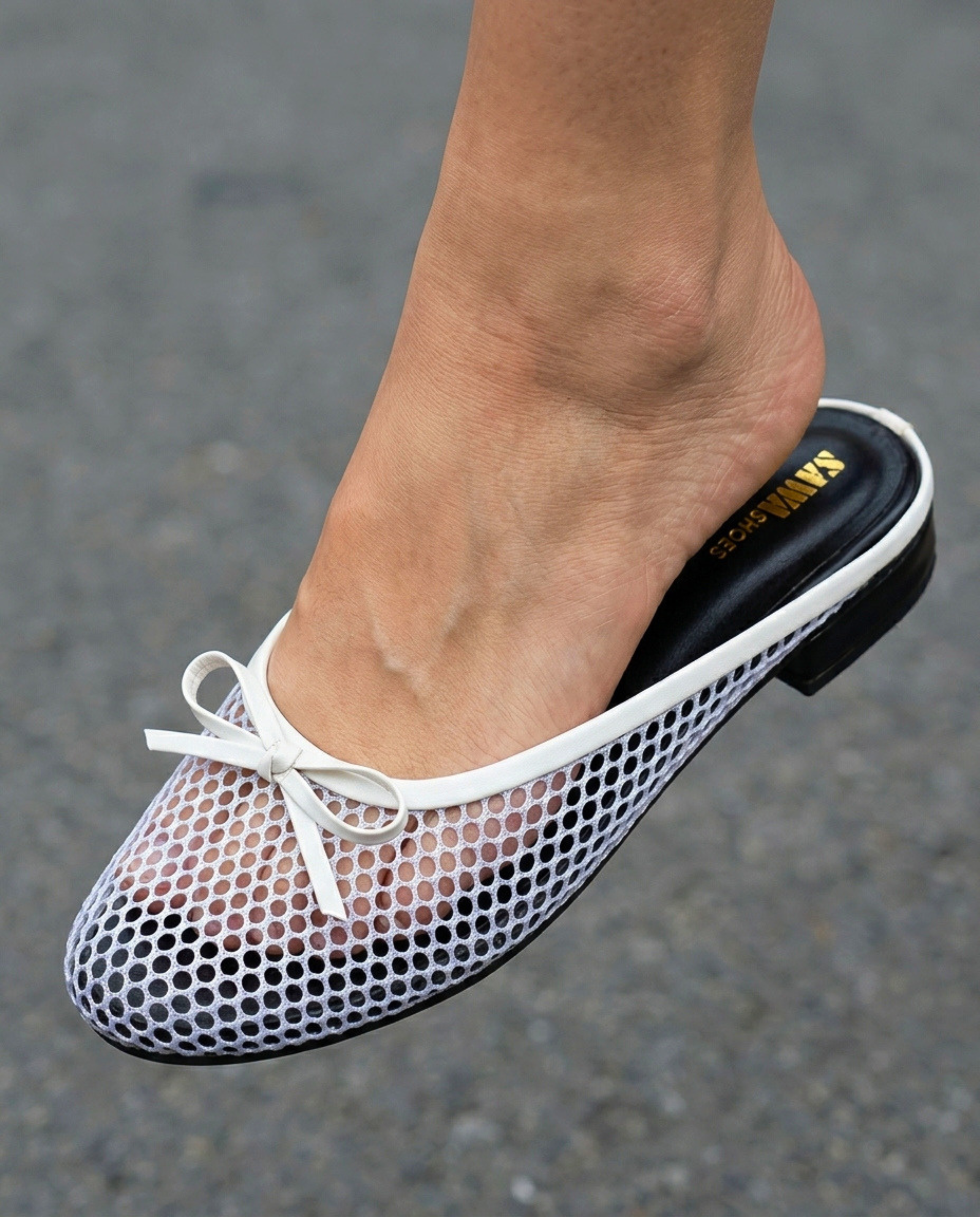 Mesh Bow Flat Mules 6729 W