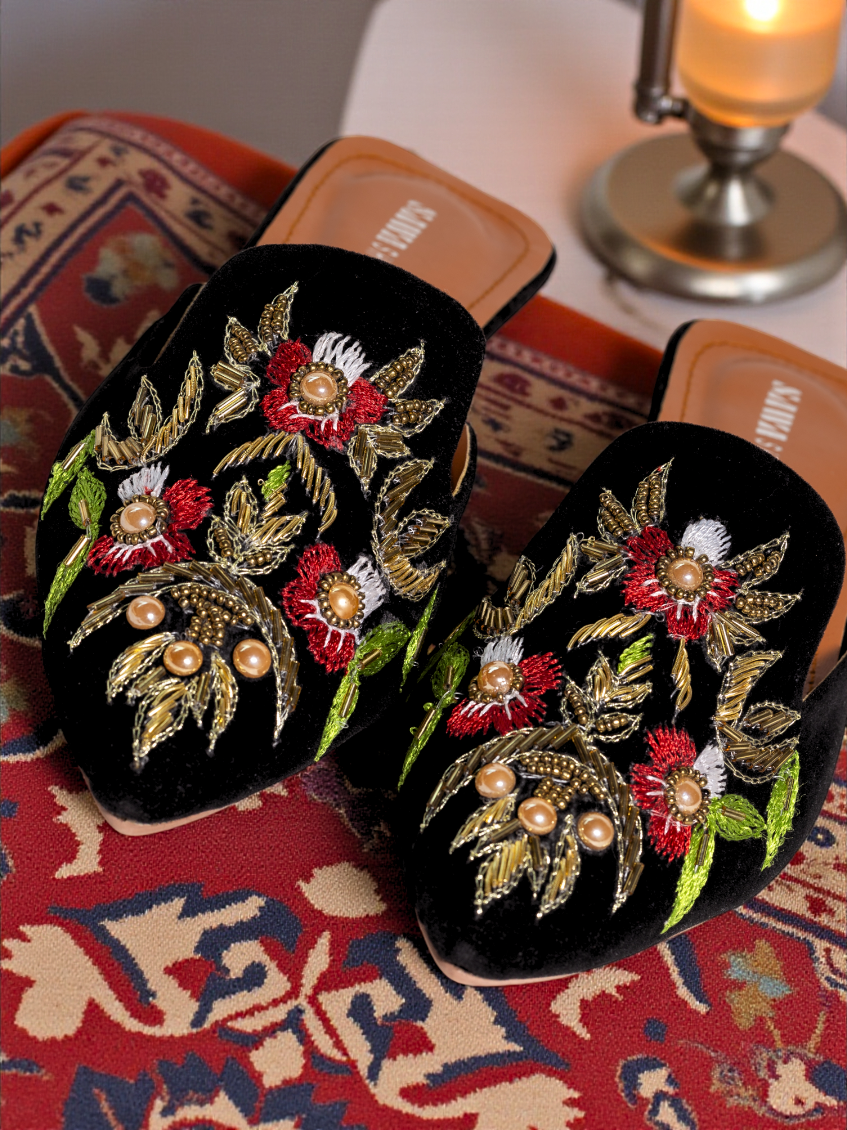EMBROIDERED FORMAL PUMPS 908 ML