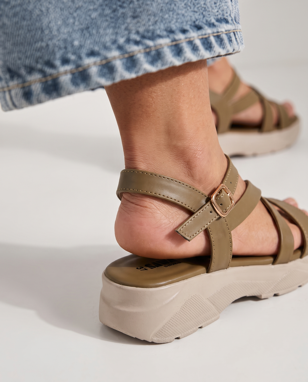 Tan Comfort Cross Sandals 1001 Br
