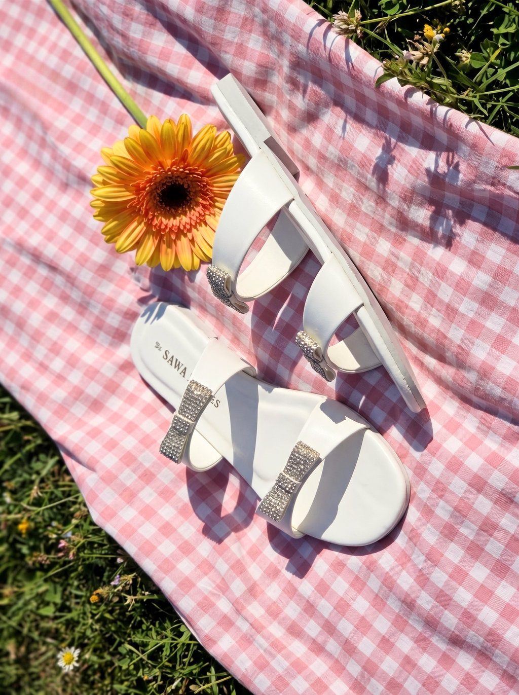 White Rhinestone Bow Slides 335 W