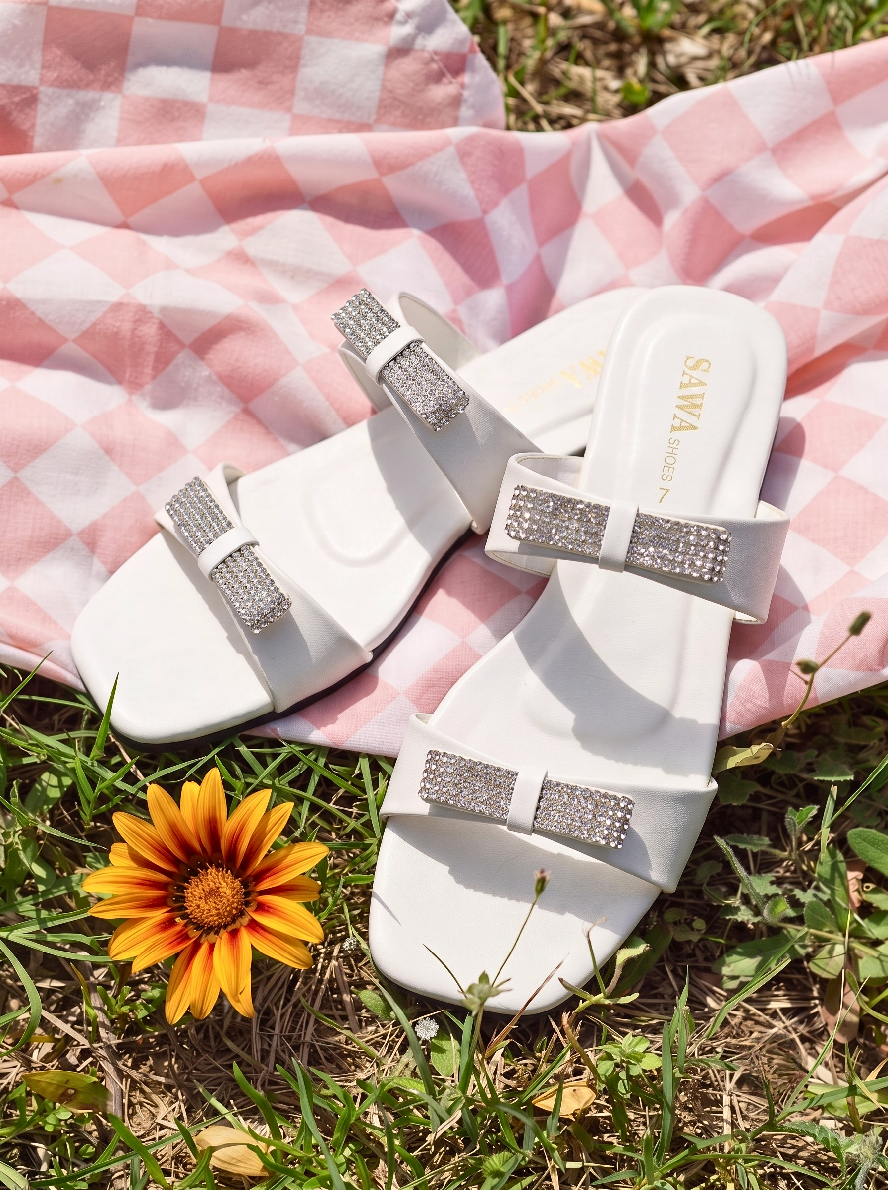 White Rhinestone Bow Slides 335 W