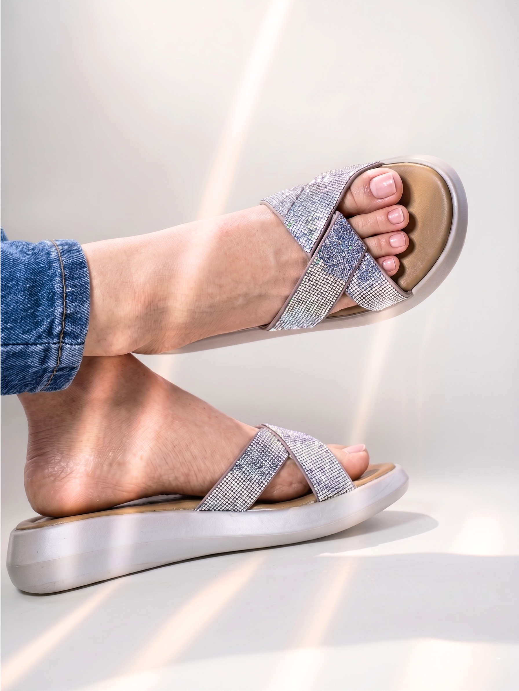 FANCY WOMEN SLIDES 473 G