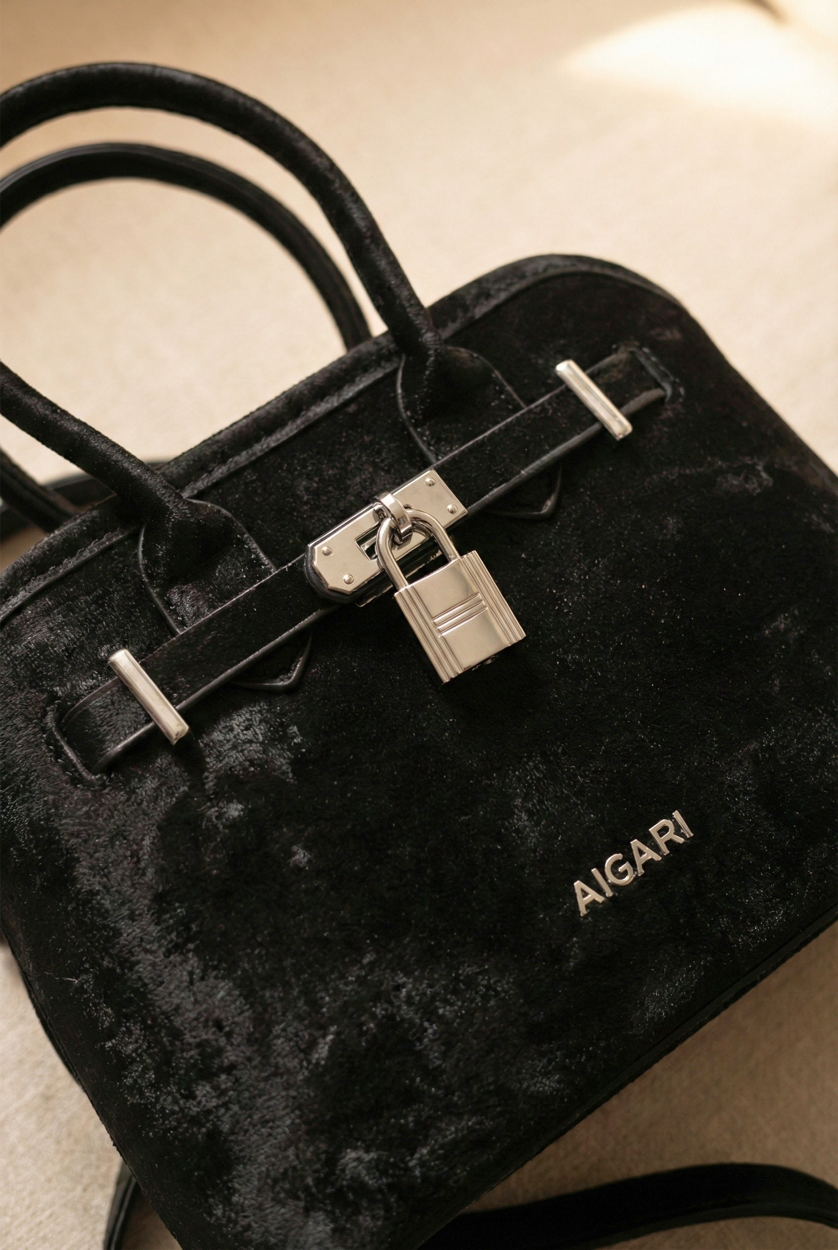 Black Signature Padlock Satchel GZ2283