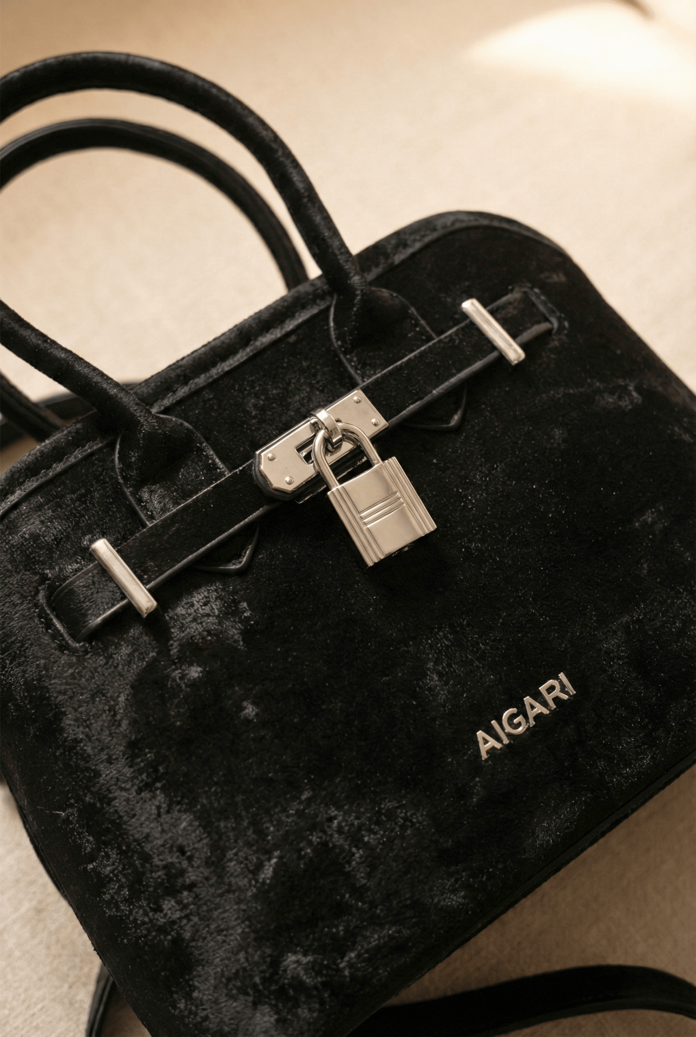 Black Signature Padlock Satchel GZ2283 - Sawa.pkWomen footwear shoes affordable