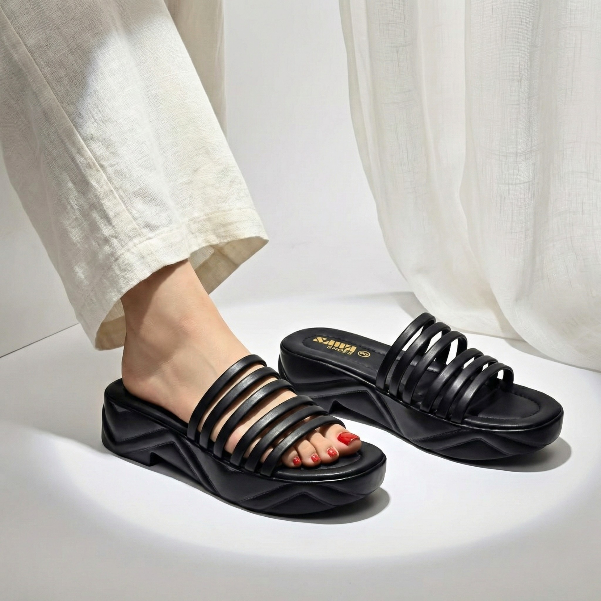 STRAPPY WEDGE SLIDES 759 BK
