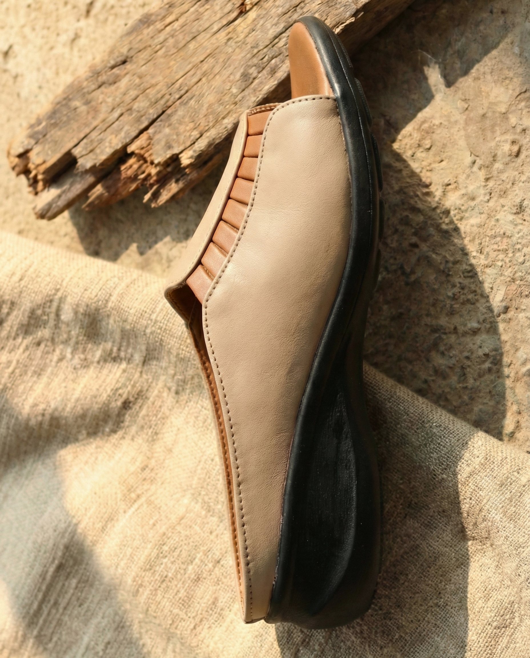 CONTOURED COMFORT OPEN-TOE 647 BR