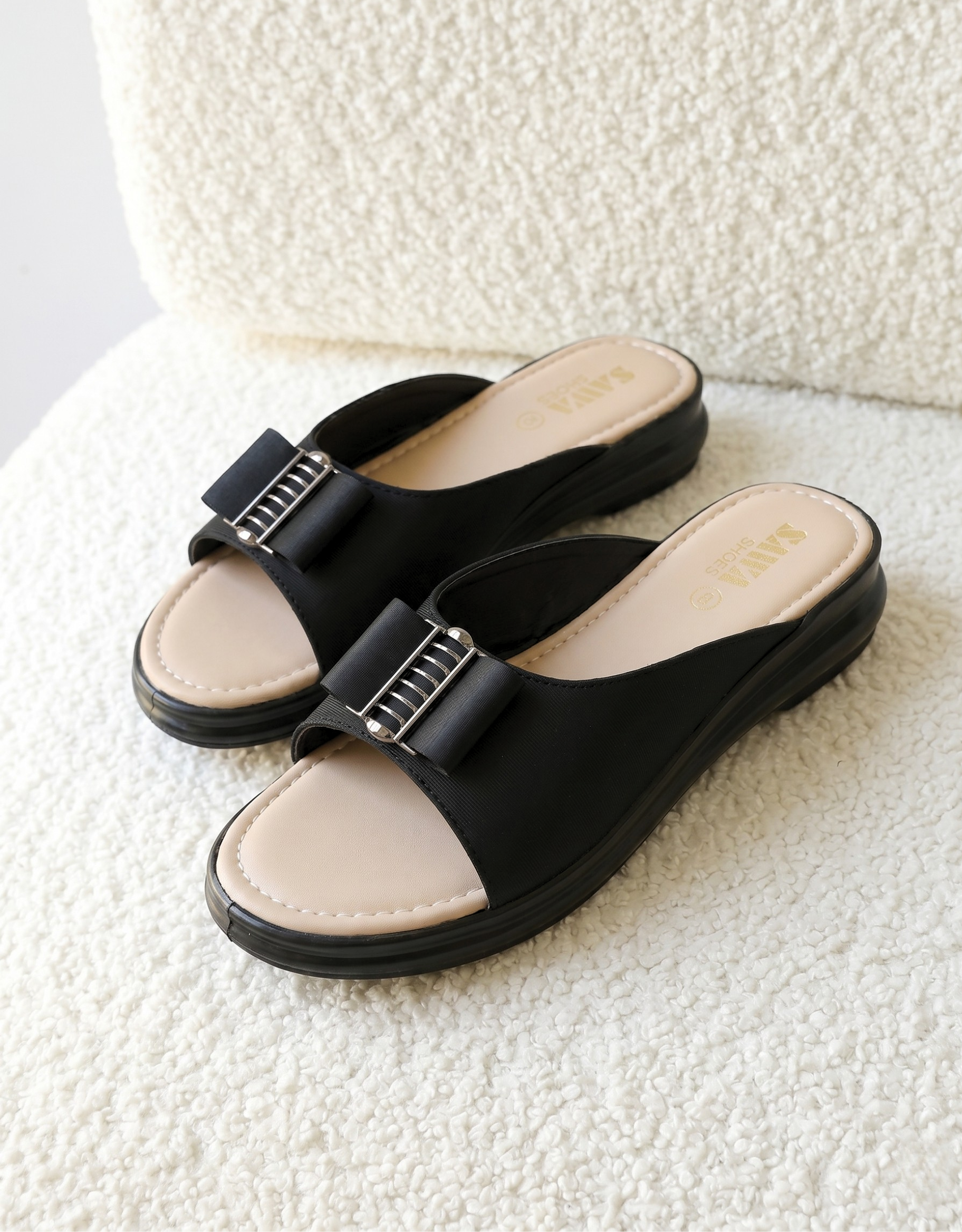 Slippers Women Black 630 BK