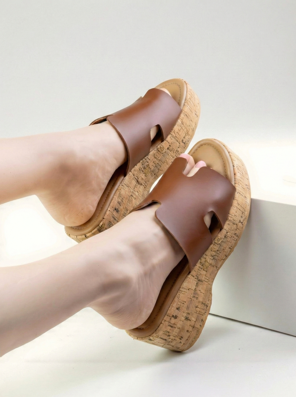 MUSTARD CASUSAL WEDGES 705 MS